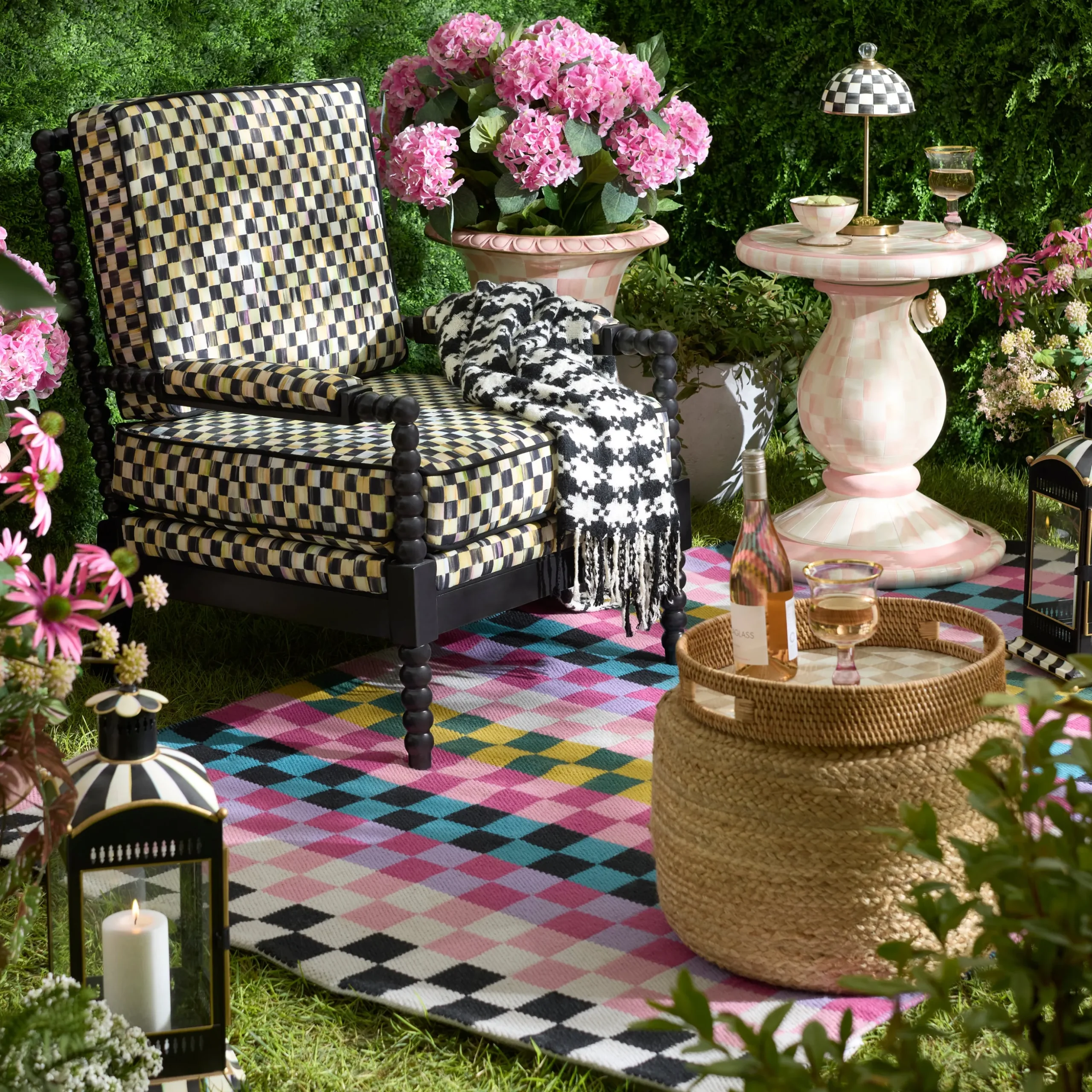 Calypso Checked 5' x 8' Indoor/Outdoor Rug
