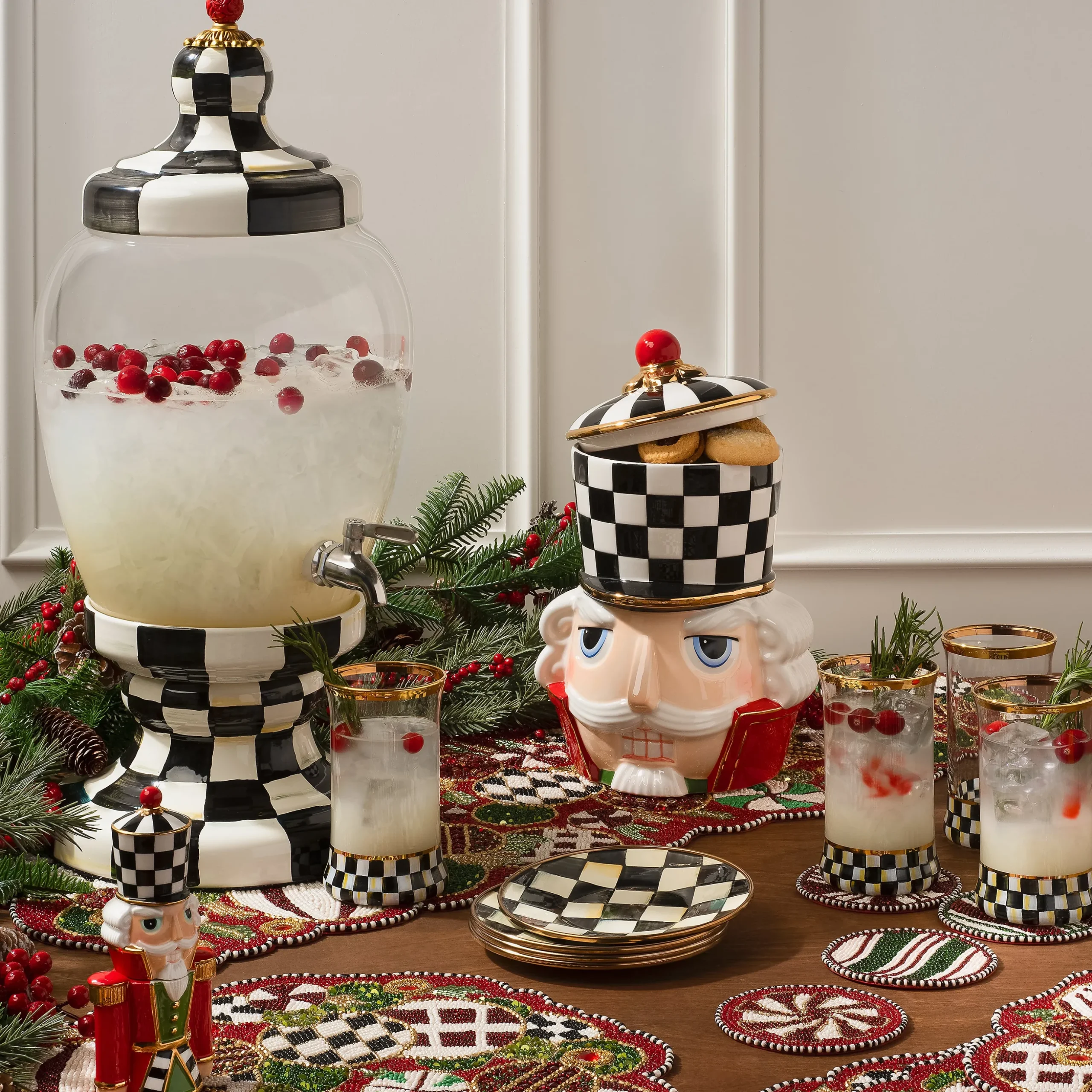 Courtly Check Beverage Hostess