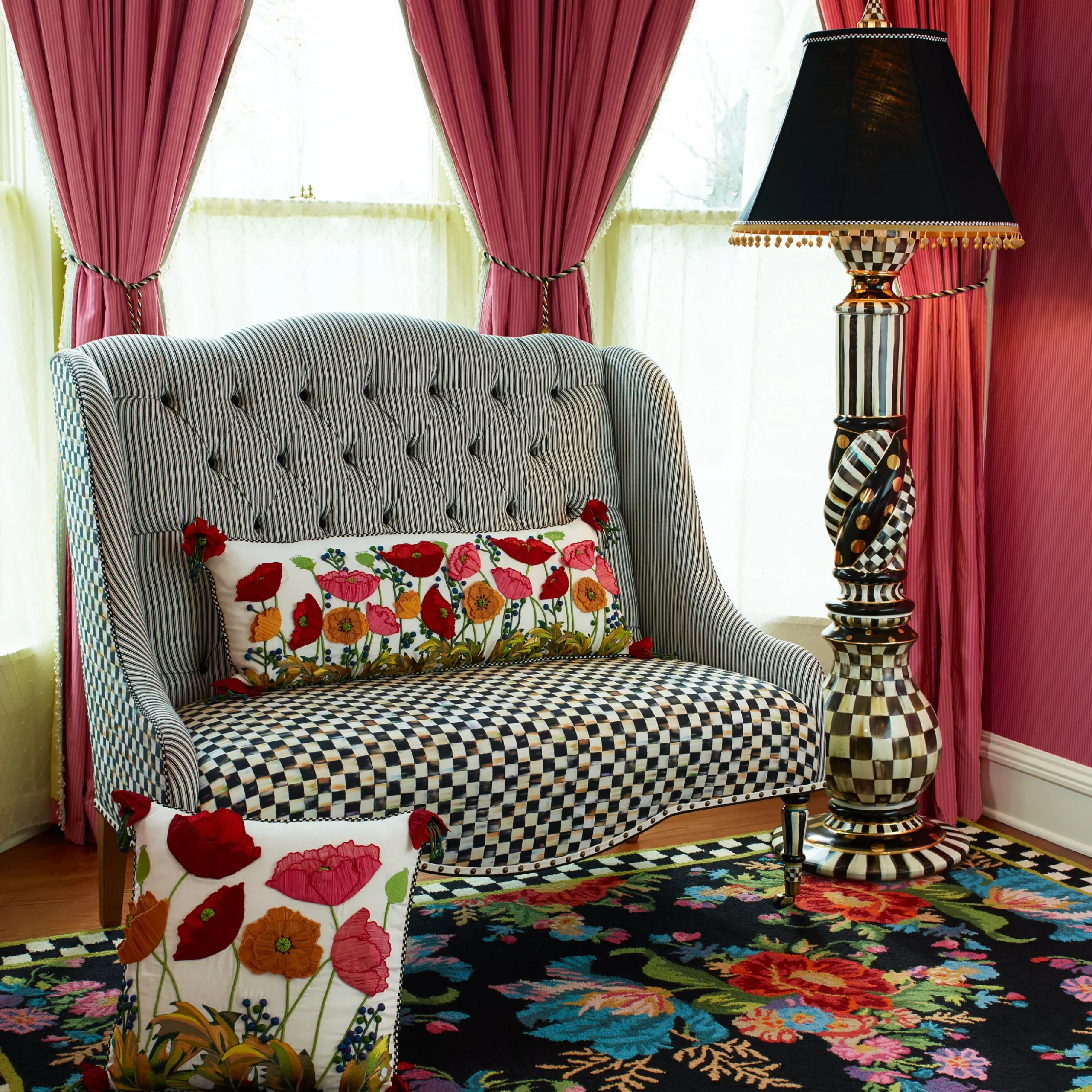 Courtly Check Ceramic Floor Lamp