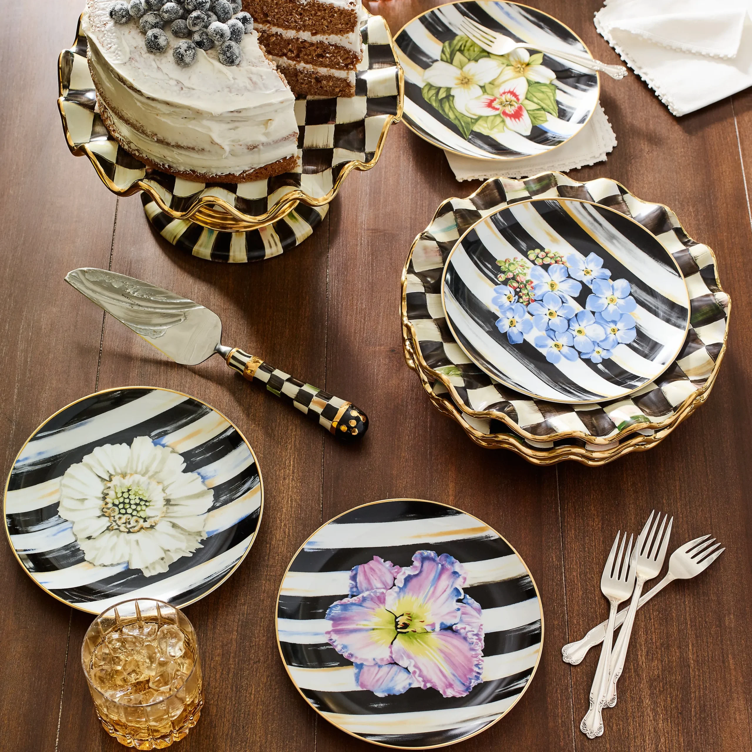 Courtly Check Ceramic Fluted Dessert Plate