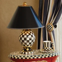 Courtly Check Ceramic Globe Lamp