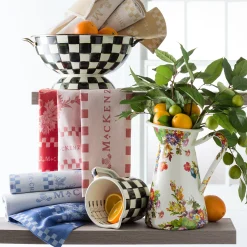 Courtly Check 7 Cup Measuring Cup