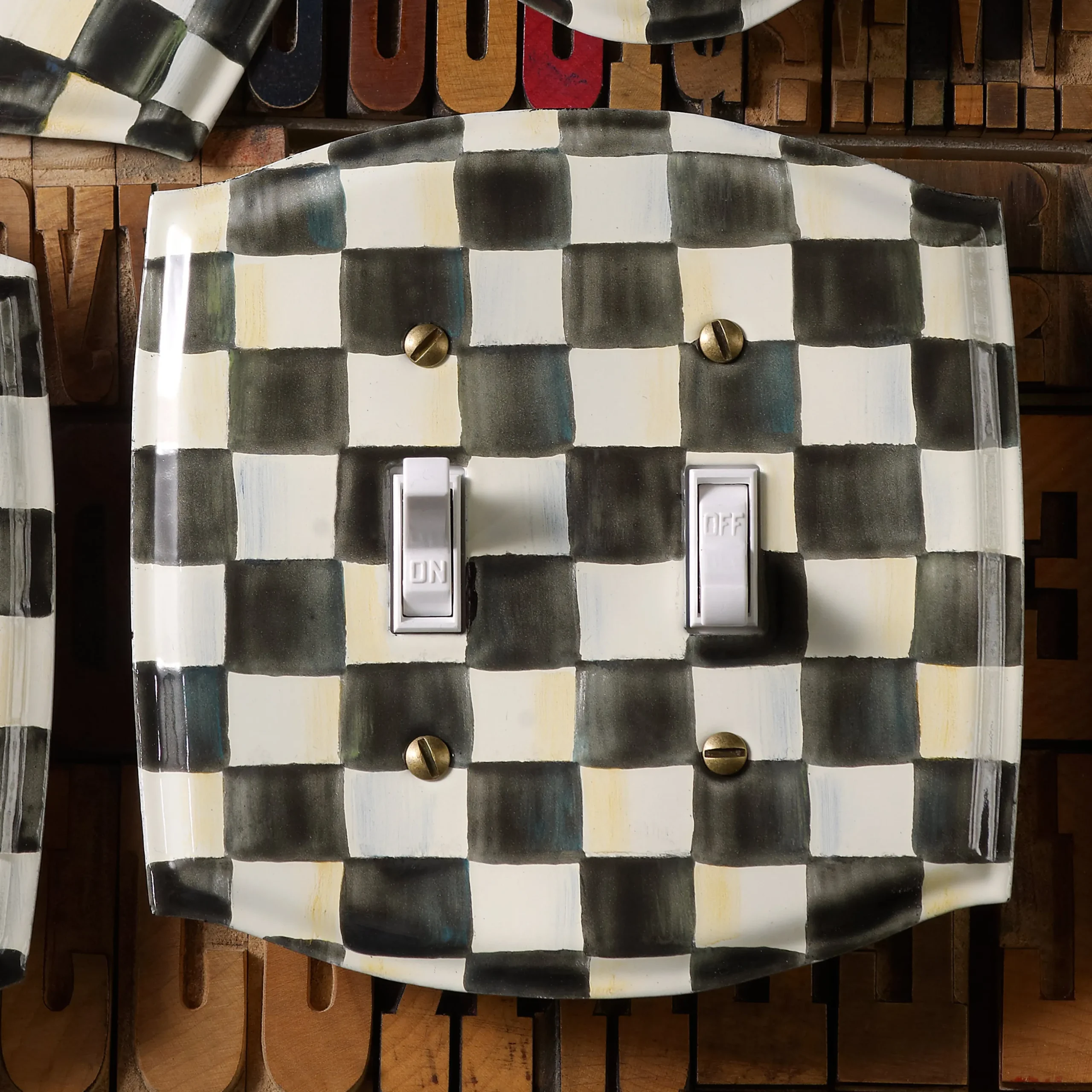 Courtly Check Double Toggle Switch Plate