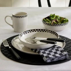 Courtly Check Everyday Dinner Plates, Set of 4