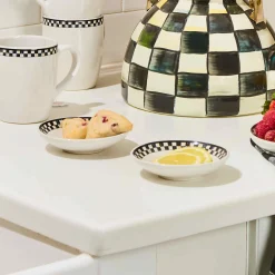Courtly Check Everyday Pinch Bowls, Set of 2
