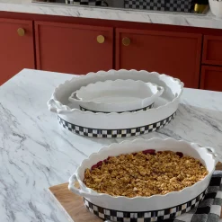 Courtly Check Everyday Small Oval Baker