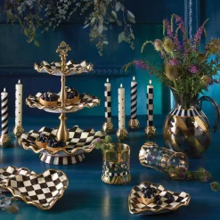 Courtly Check Fluted Heart Plate