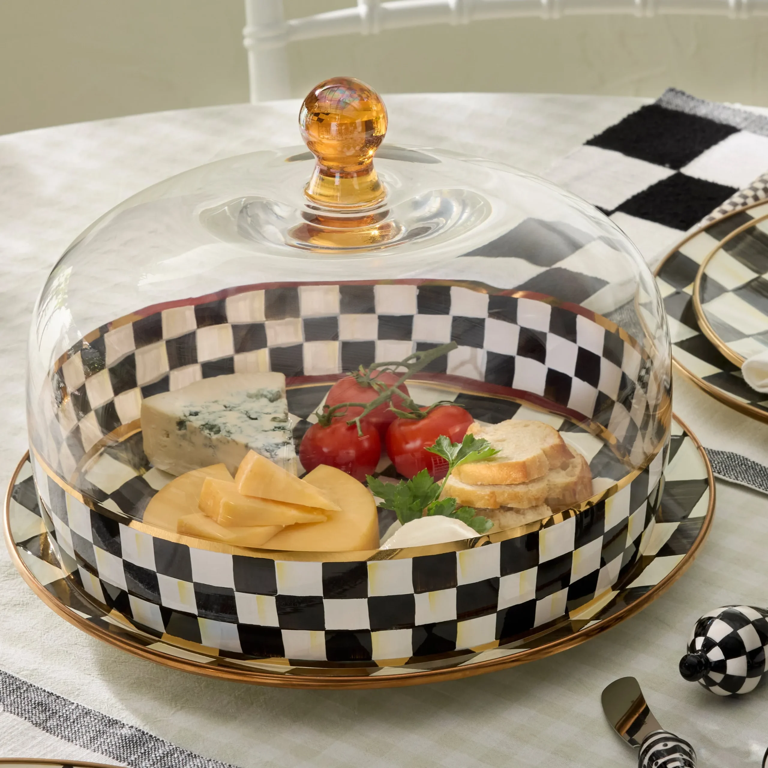 Courtly Check Glass Cake Dome