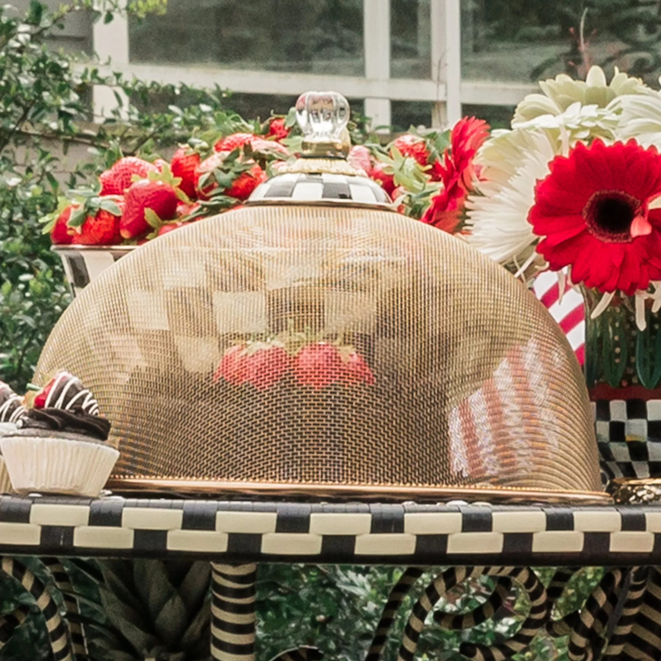 Courtly Check Large Mesh Dome