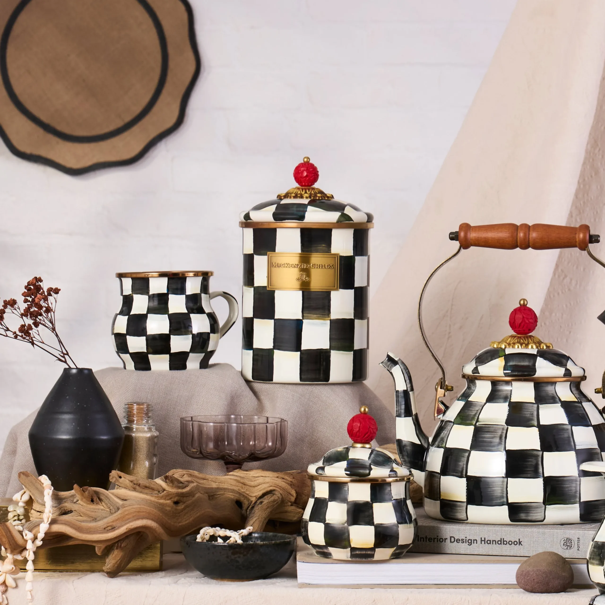 Courtly Check Medium Canister
