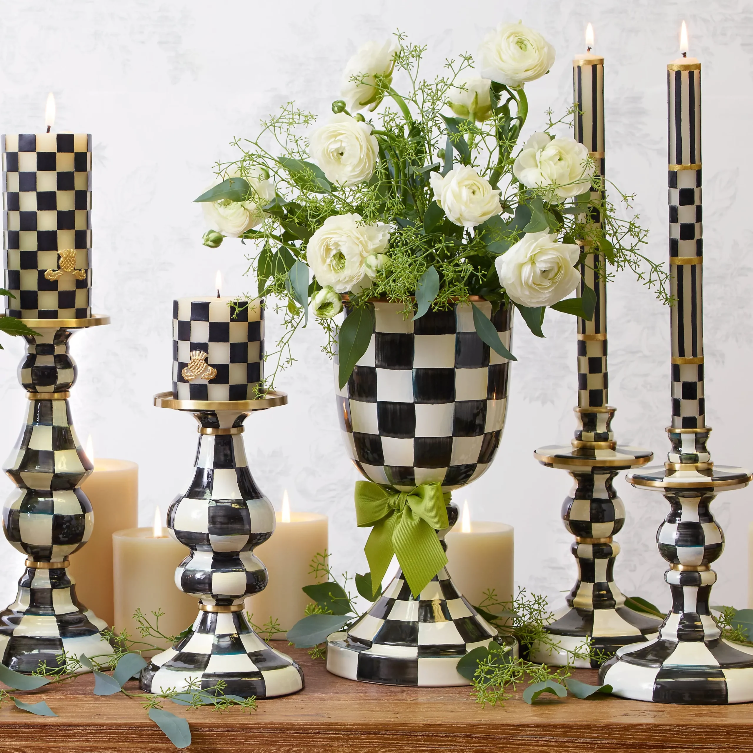 Courtly Check Medium Enamel Candlestick