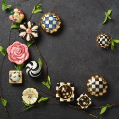Courtly Check Petit Four Round Knob