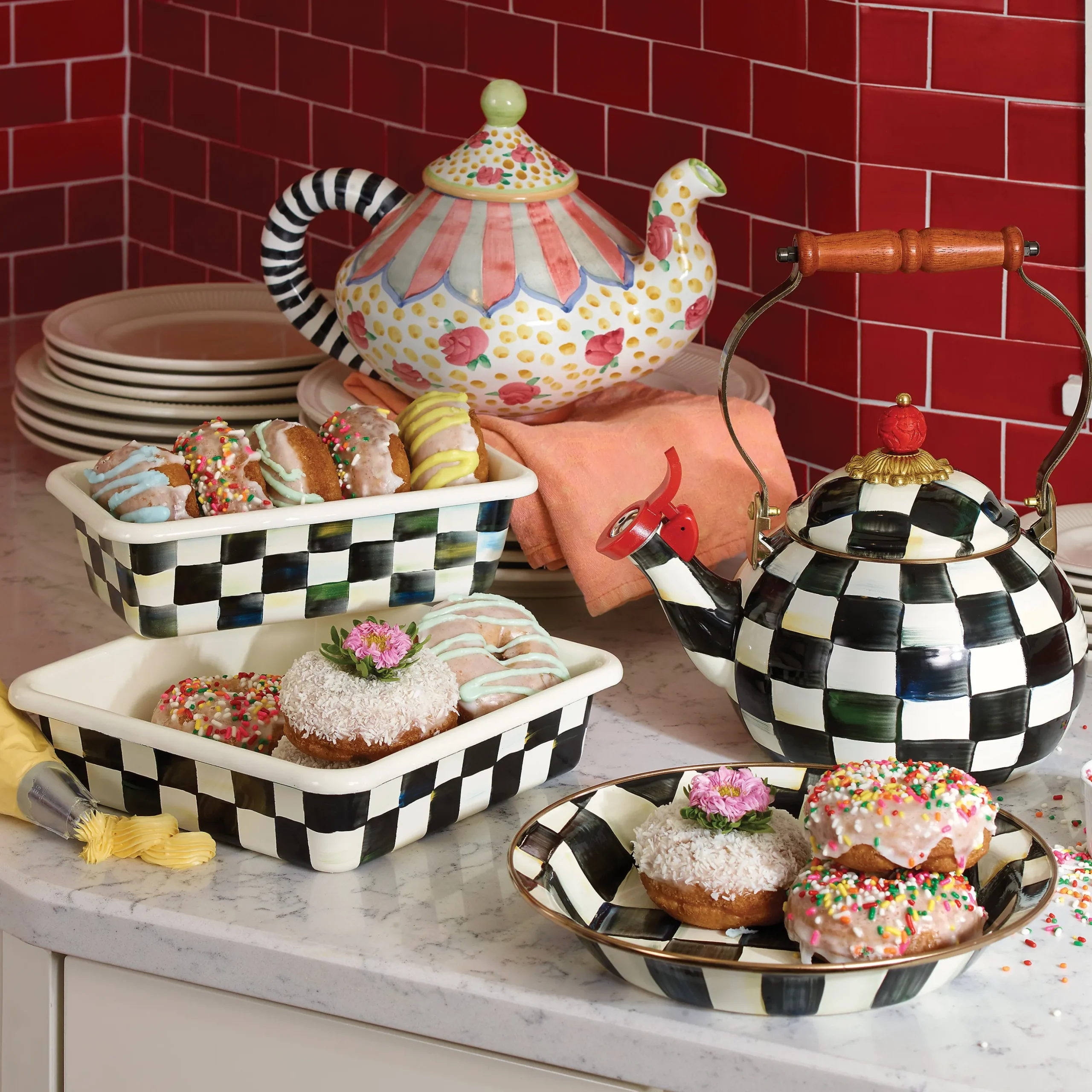 Courtly Check Pie Plate