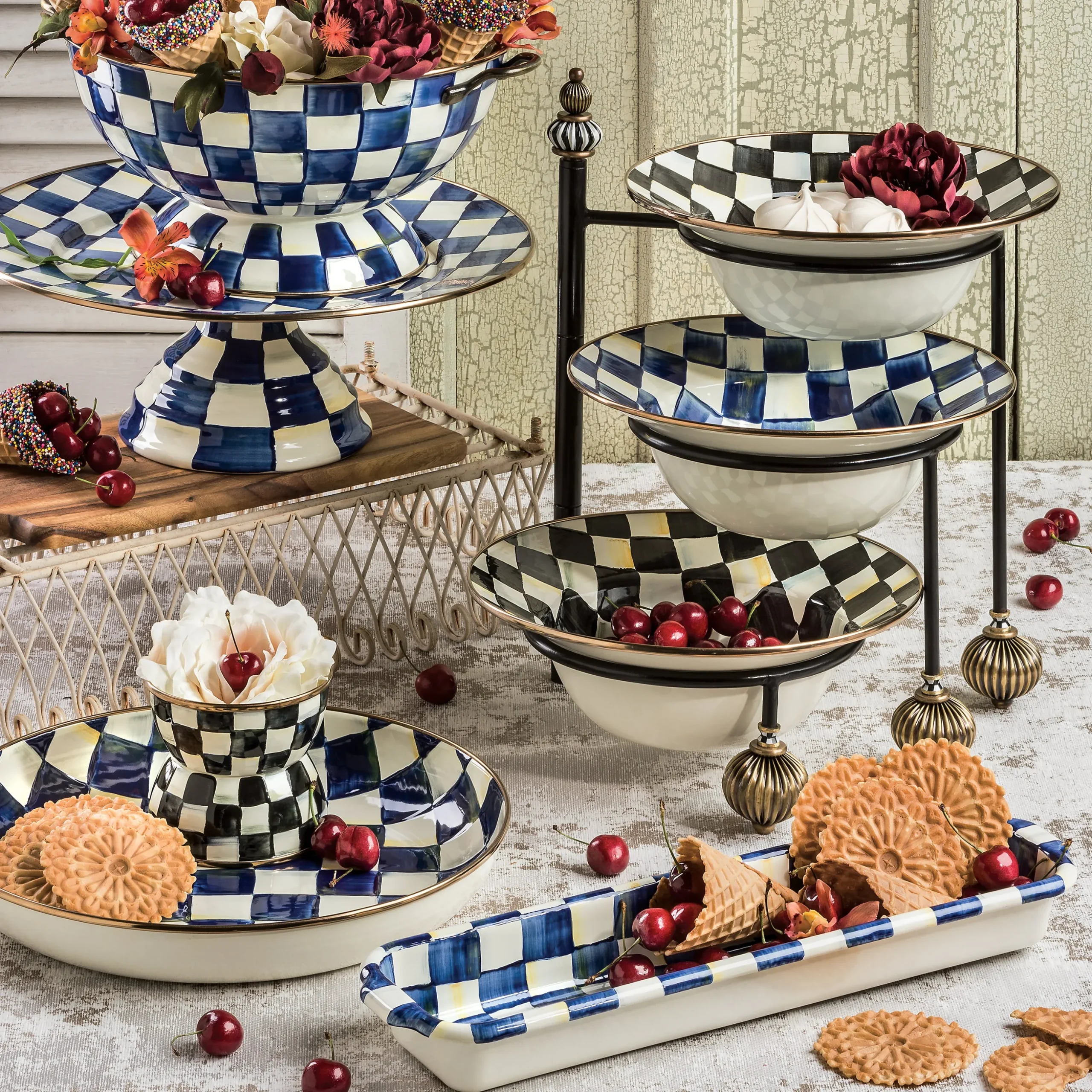 Courtly Check Pinch Bowl