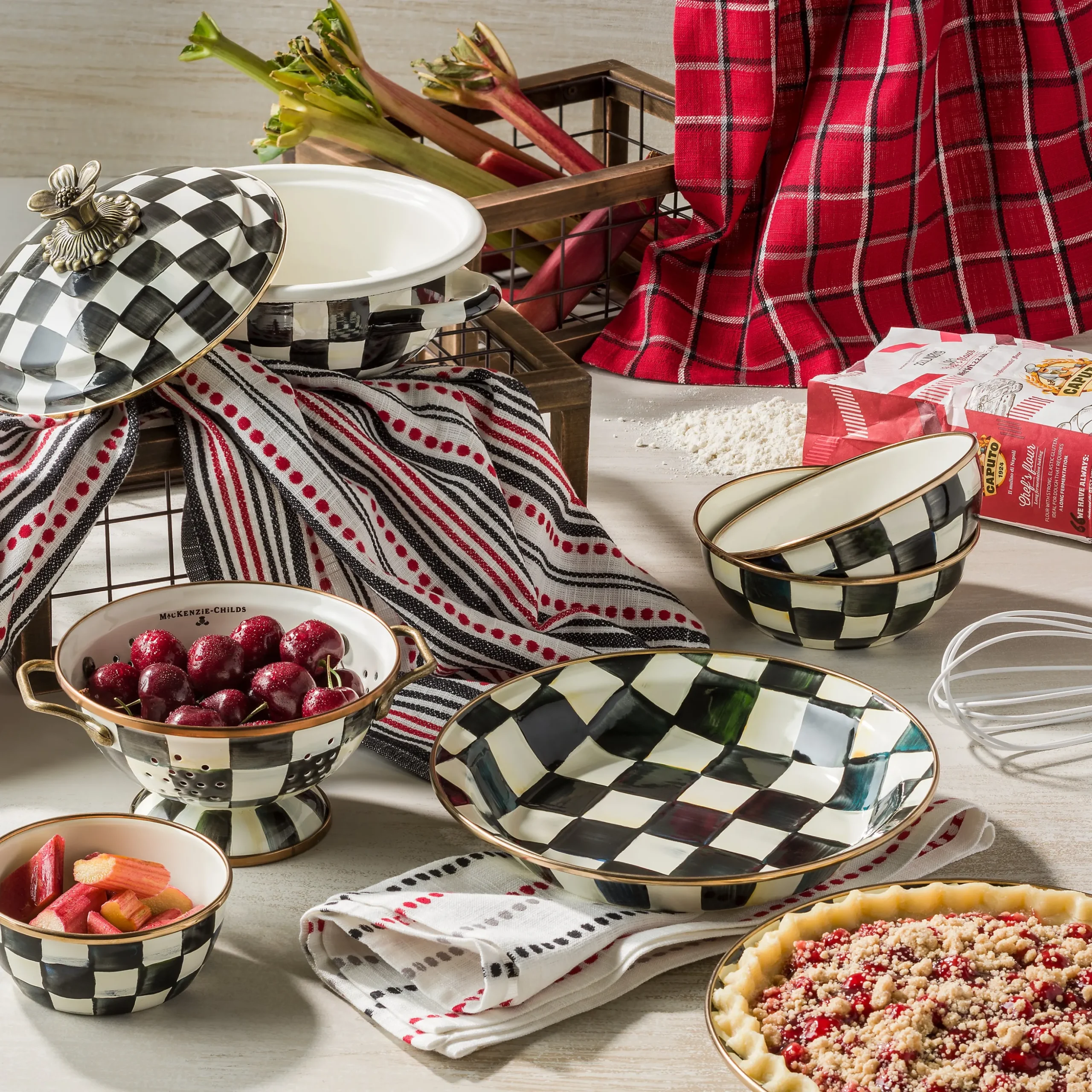 Courtly Check Pinch Bowl