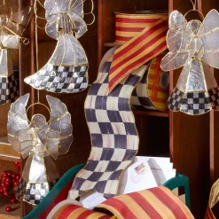 Courtly Check 4