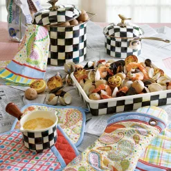 Courtly Check 9