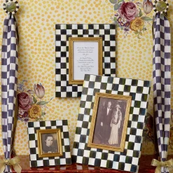 Courtly Check 5