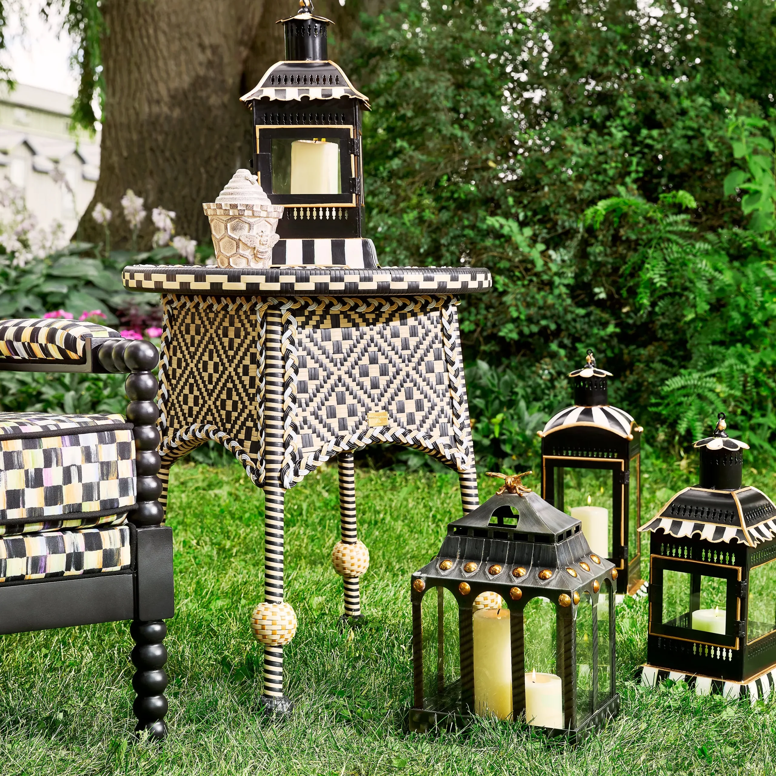 Courtly Stripe Large Candle Lantern