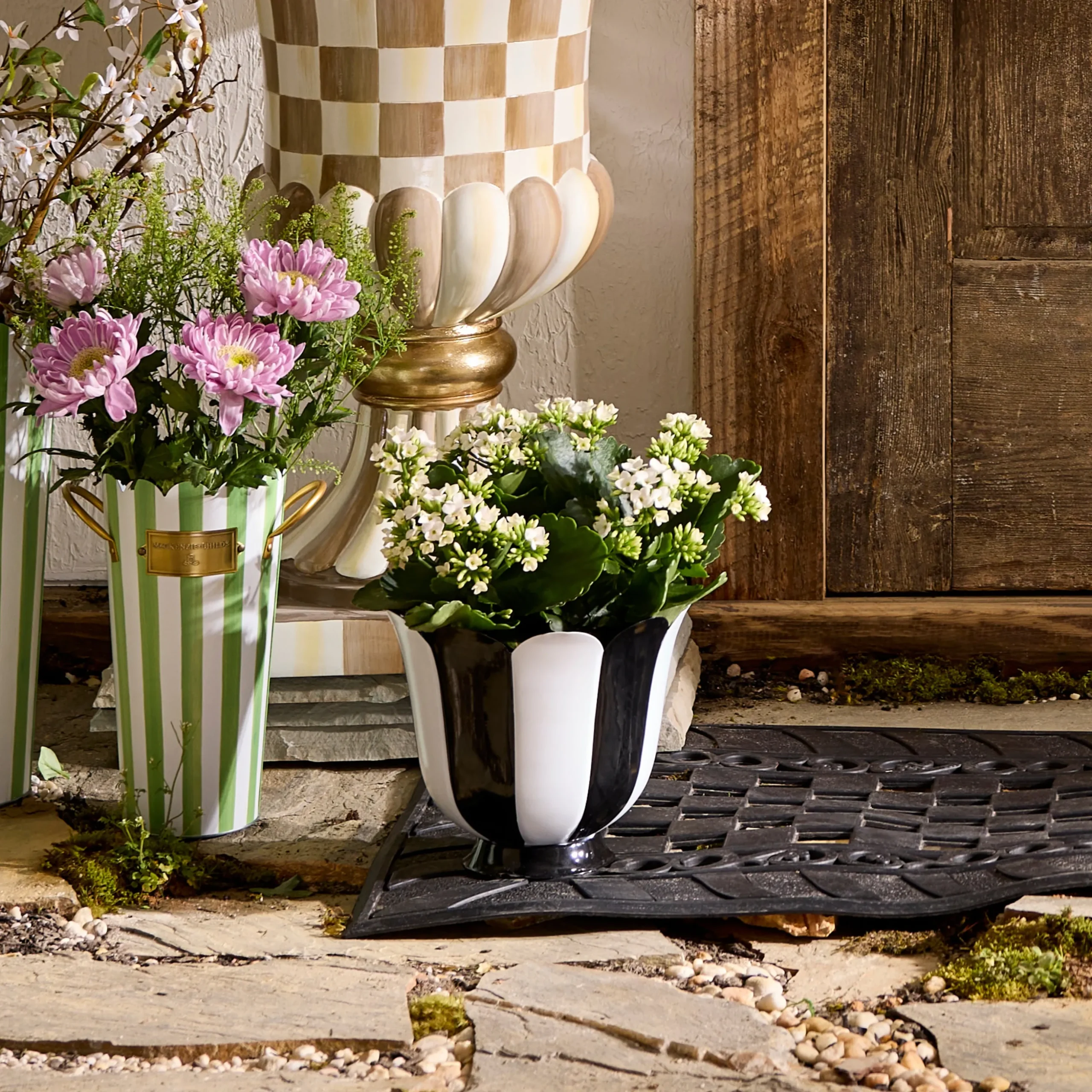 Courtly Stripe Scalloped Small Flower Pot