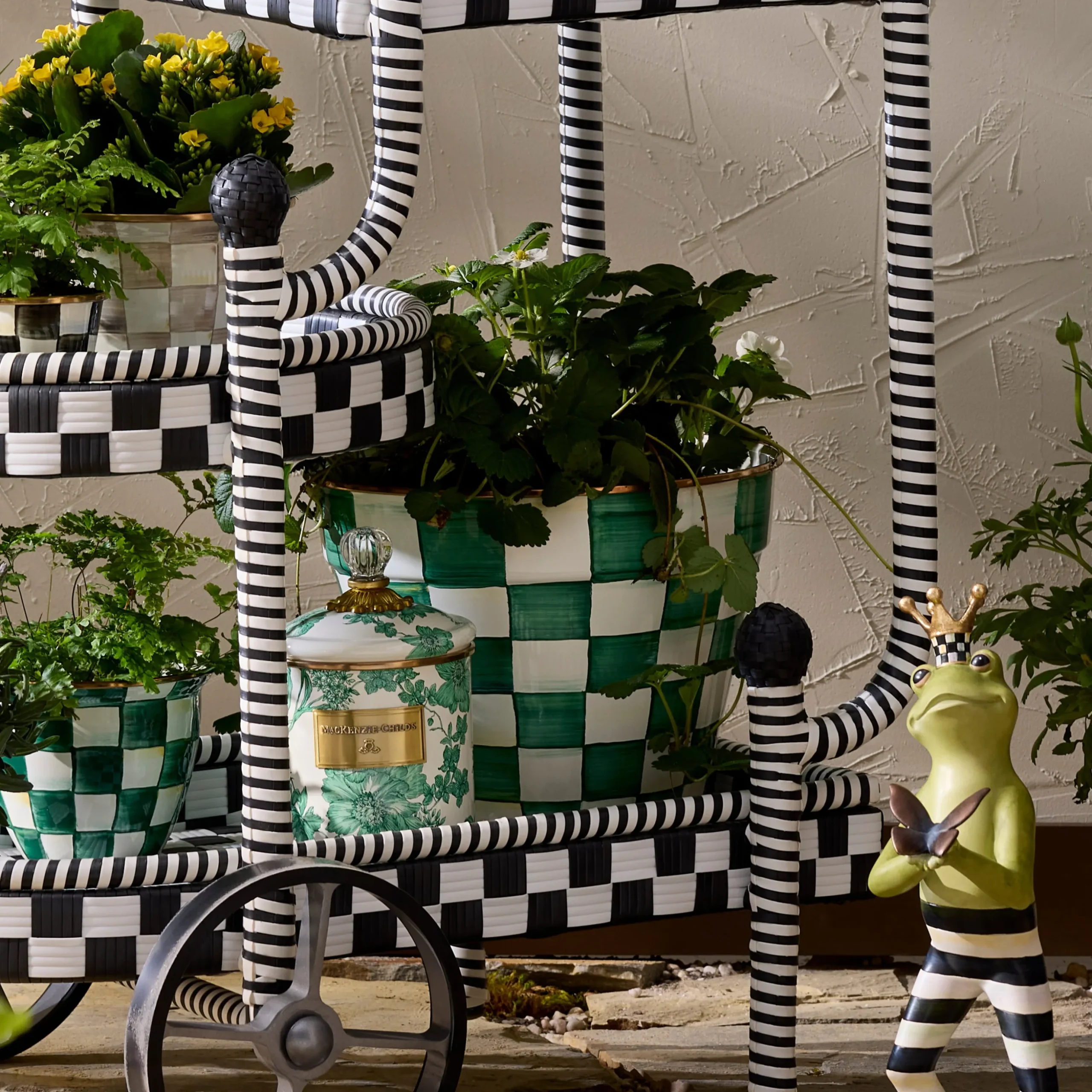 Emerald Check Extra Large Garden Pot