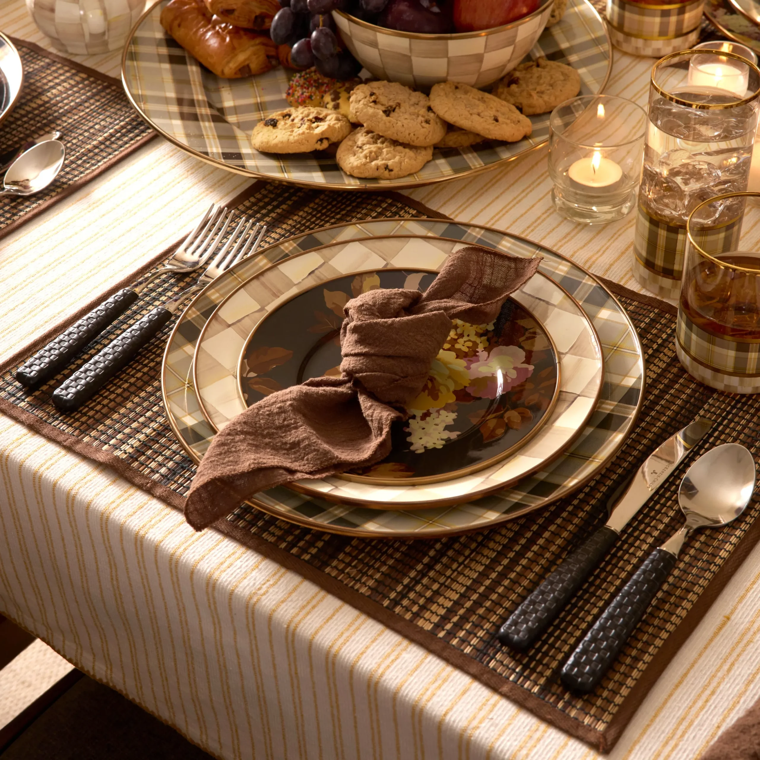 Everyday Black 5-Piece Place Setting