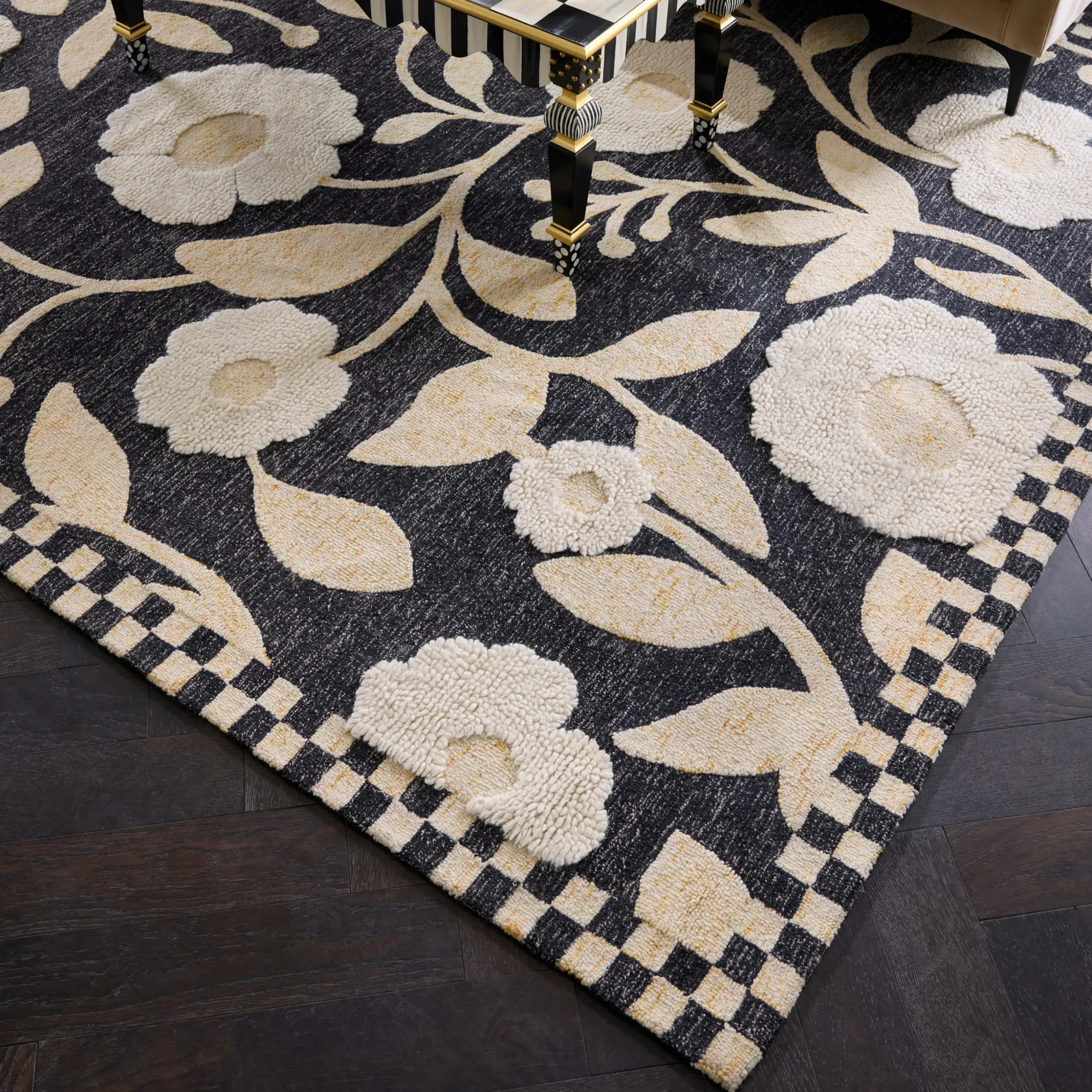 Farmhouse Floral 8' x 10' Rug