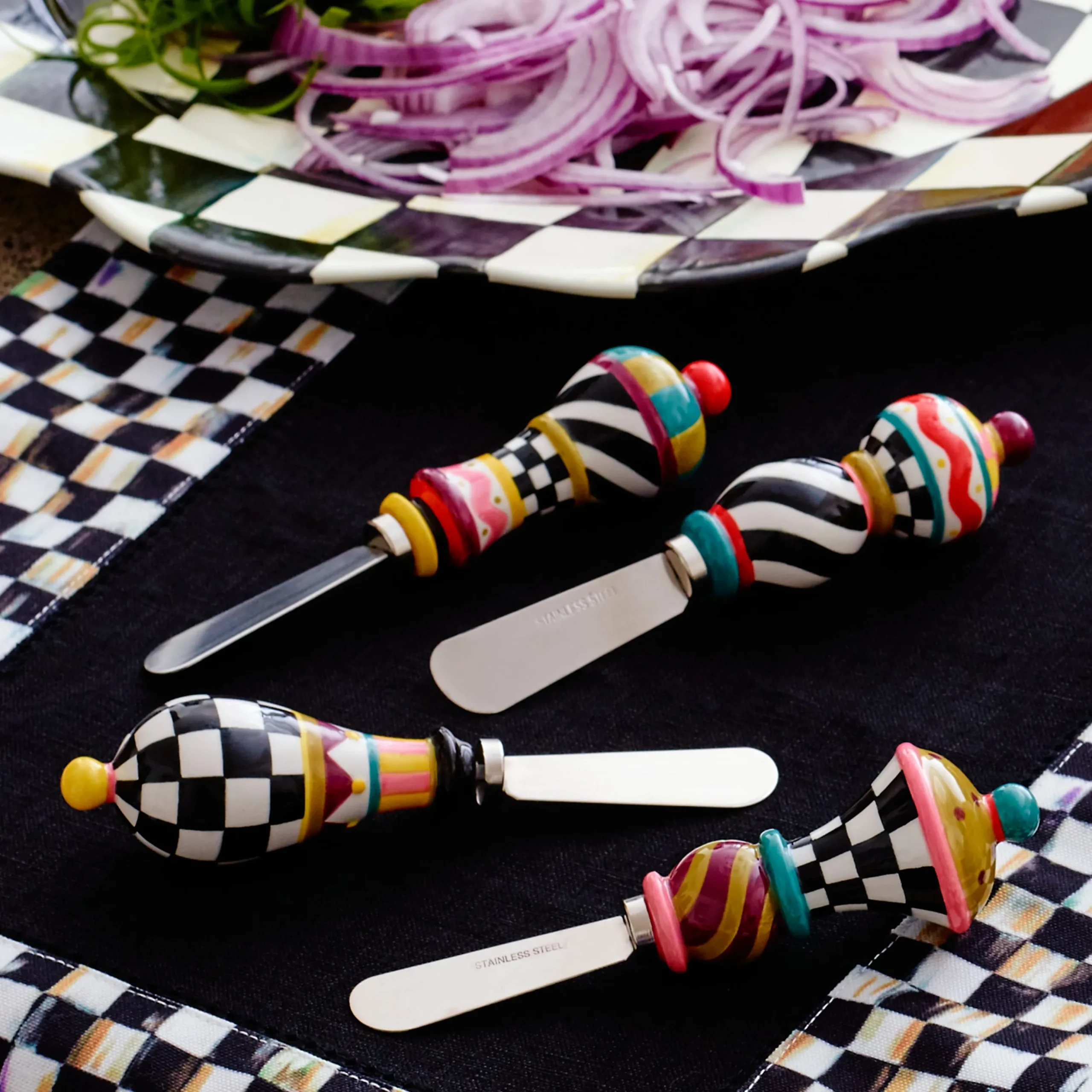 Jubilee Spreaders, Set of 4