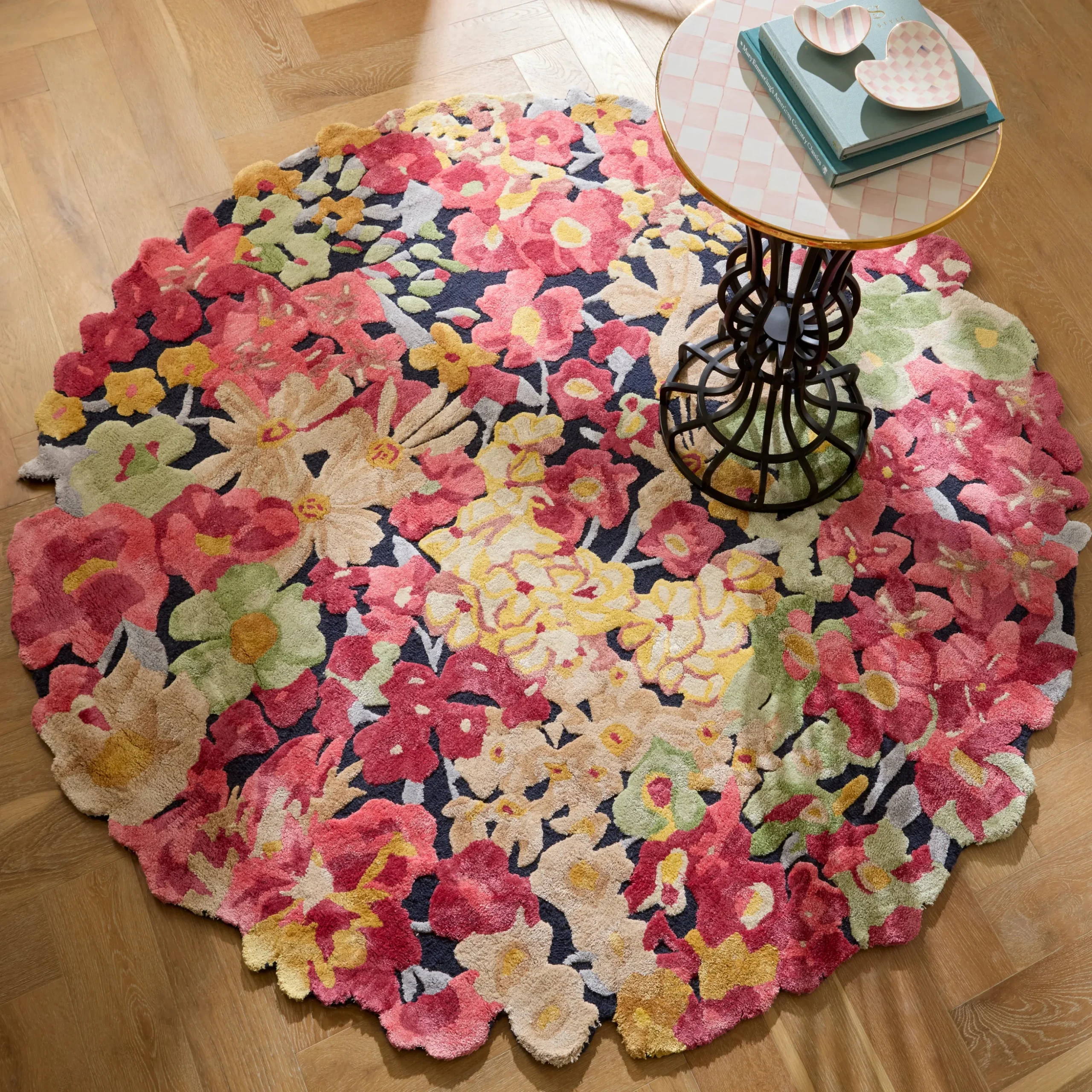 Laura's Flowers 6' Round Rug