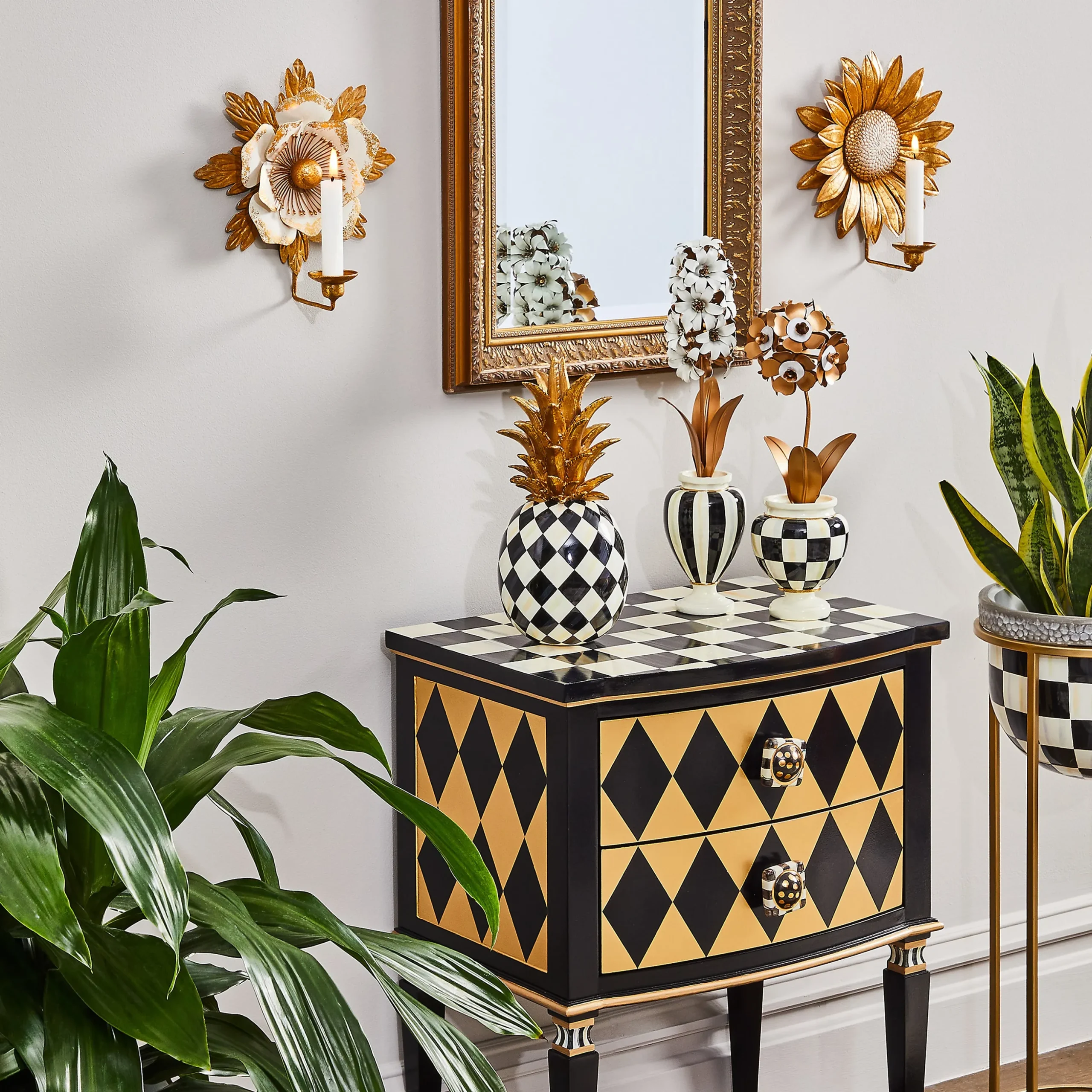 Marquee Pineapple