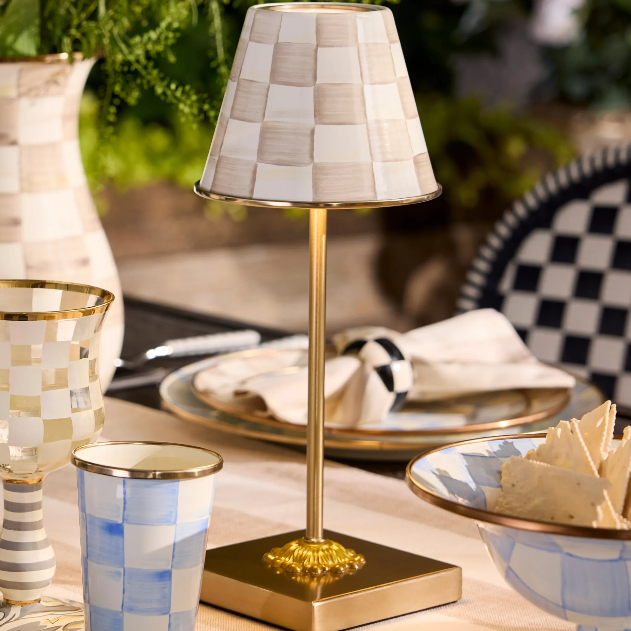 Mocha Check LED Rechargeable Cafe Table Lamp