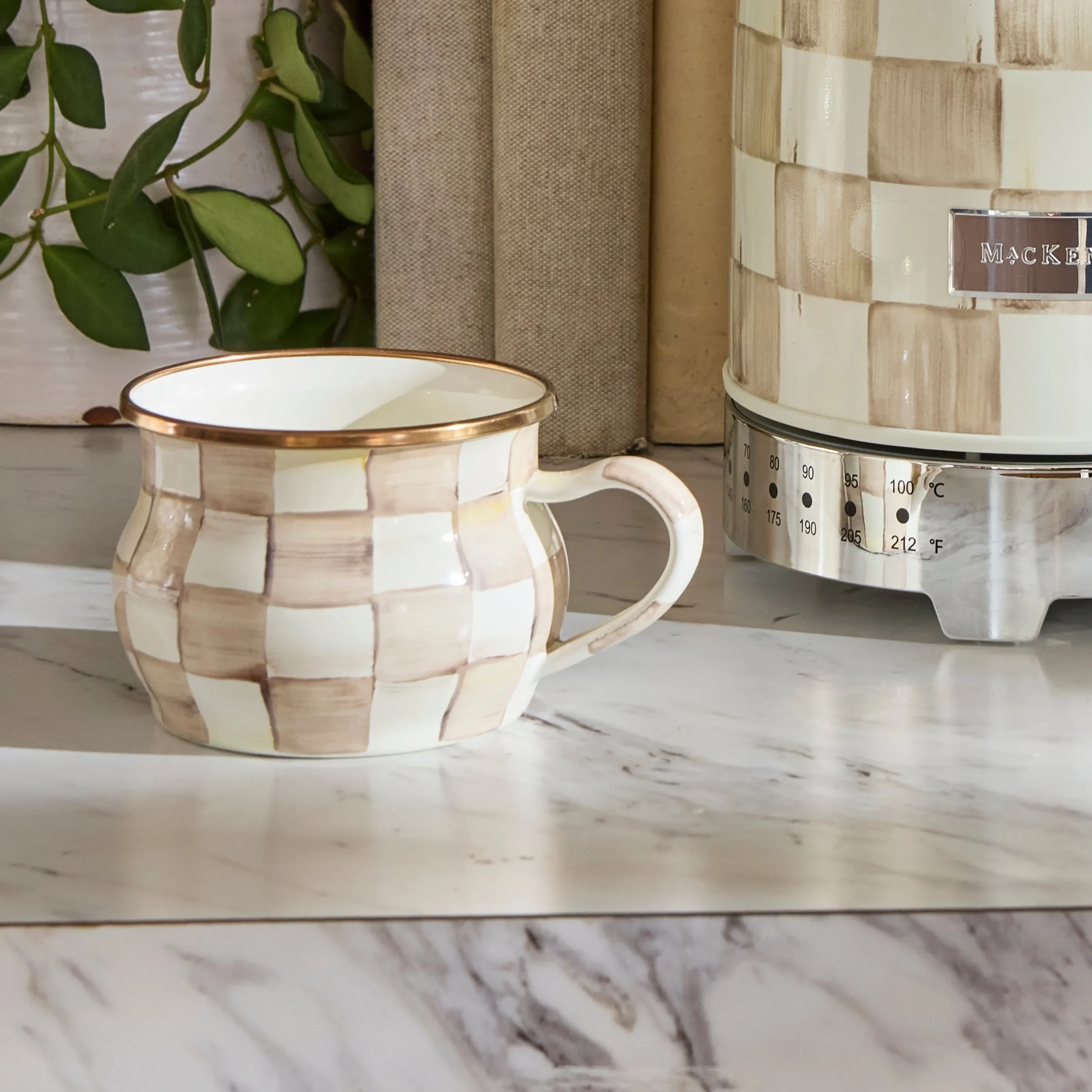 Mocha Check Teacup