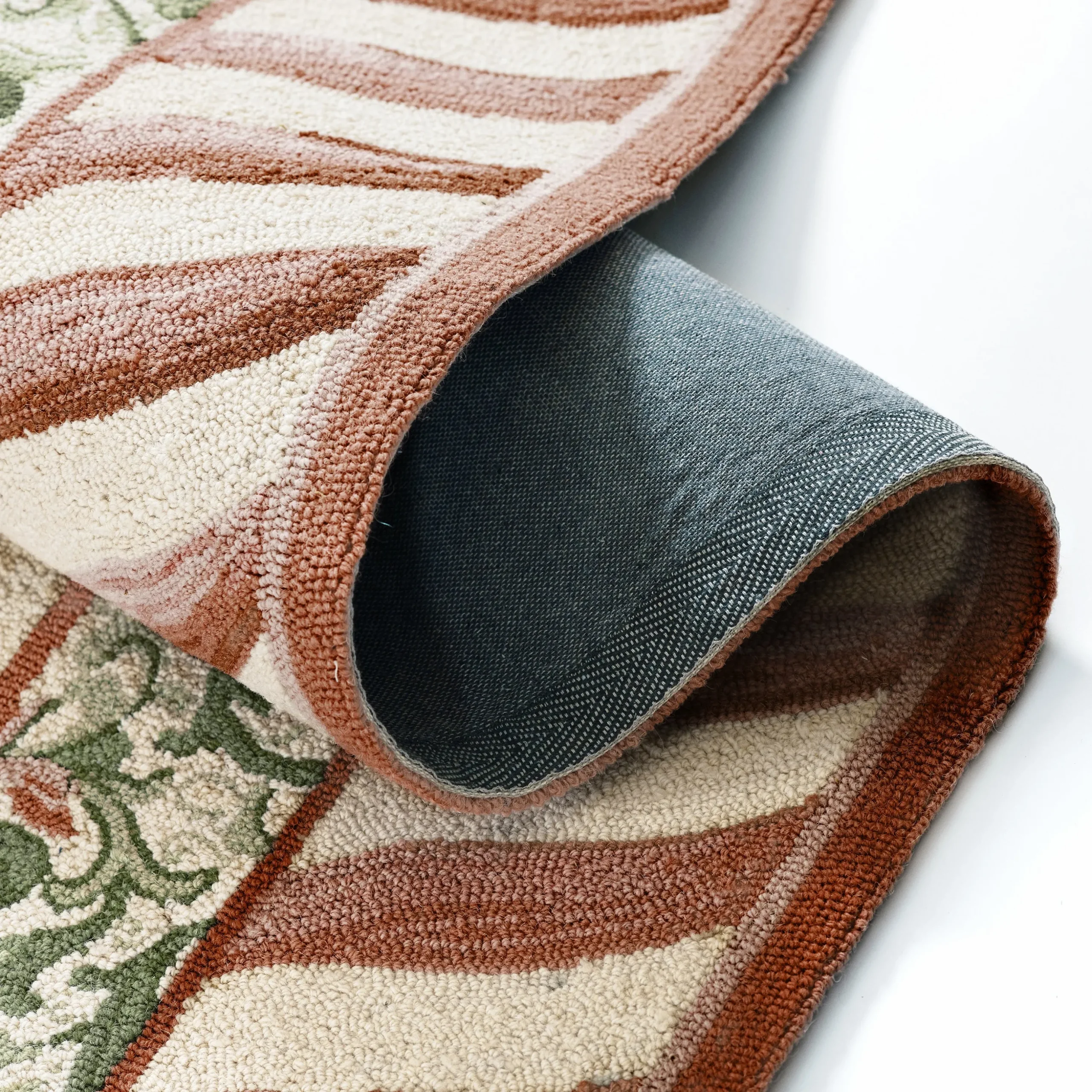 Mocha Check 3' x 5' Rug