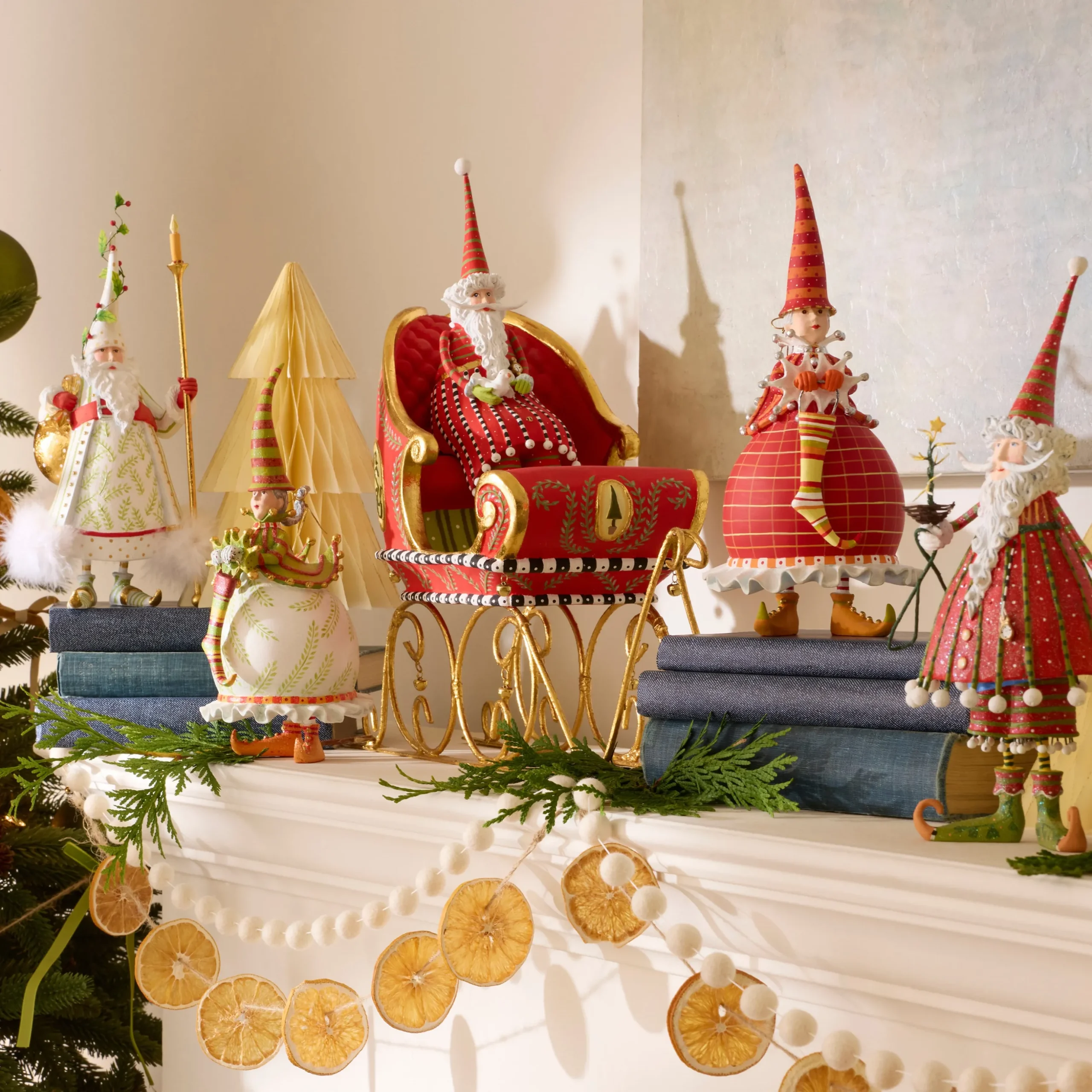 Patience Brewster Dash Away Sitting Santa & Sleigh Figure Set