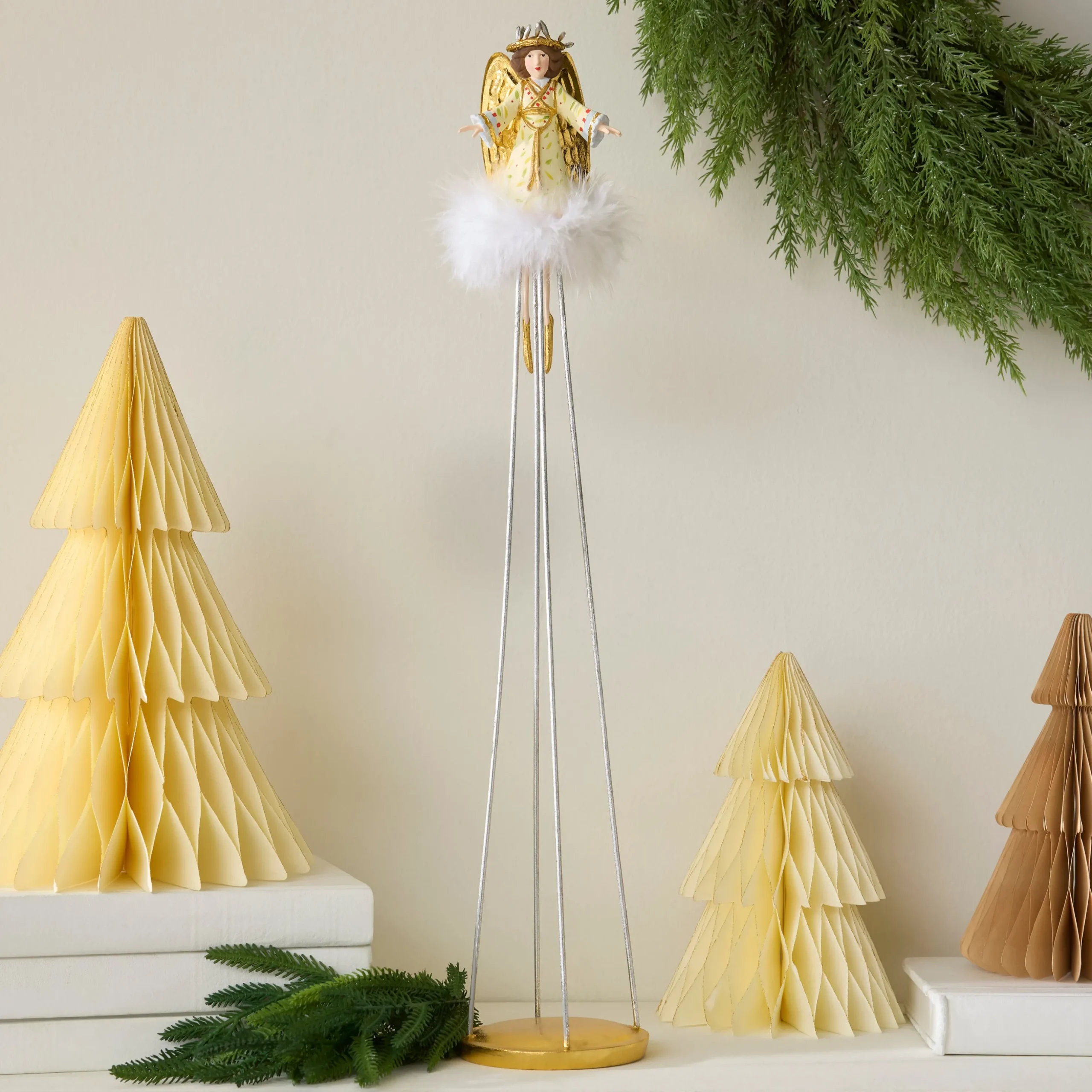 Patience Brewster Nativity Heavenly Angel Figure