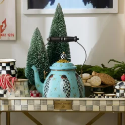 Penguin Parade 2 Quart Tea Kettle