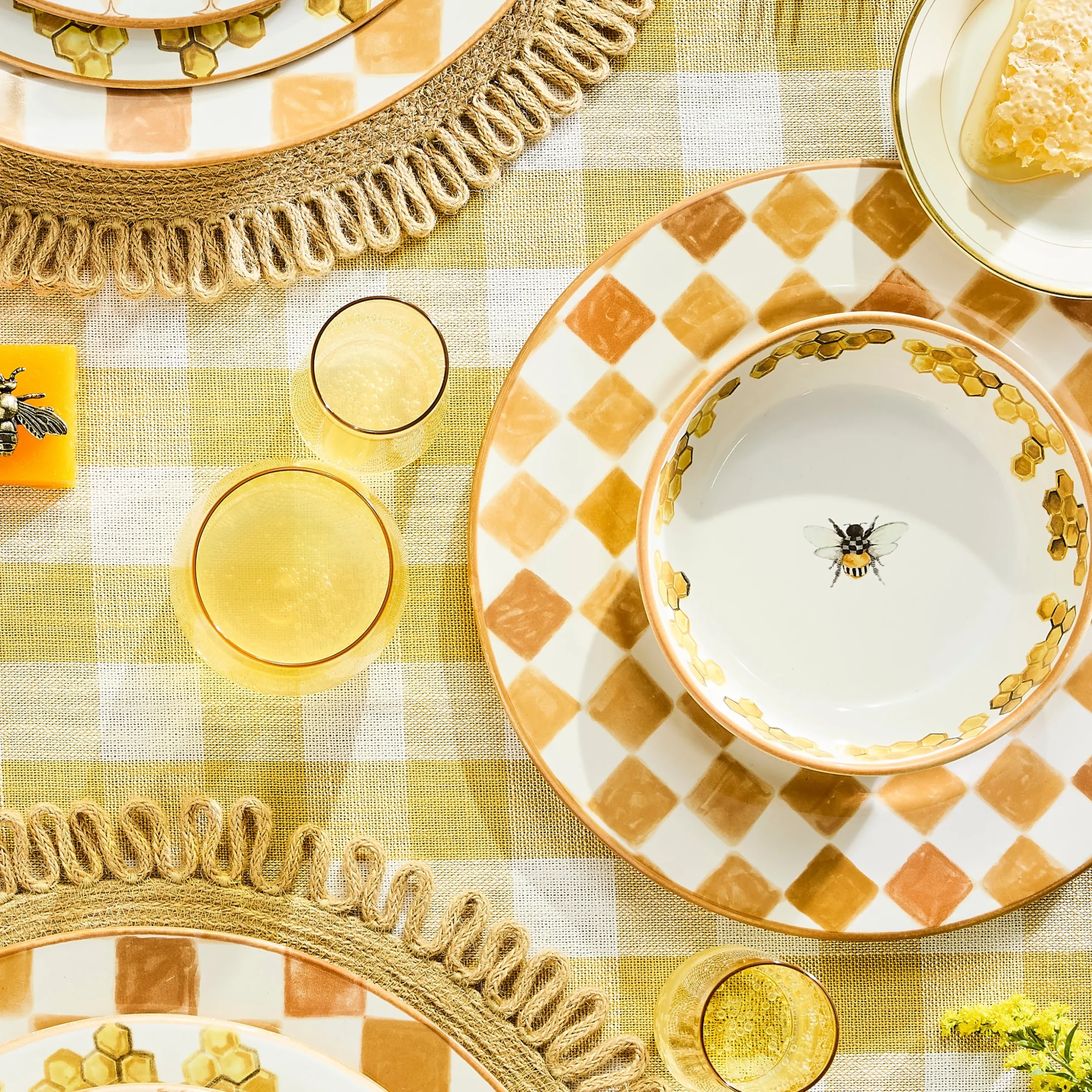 Queen Bee Bowl