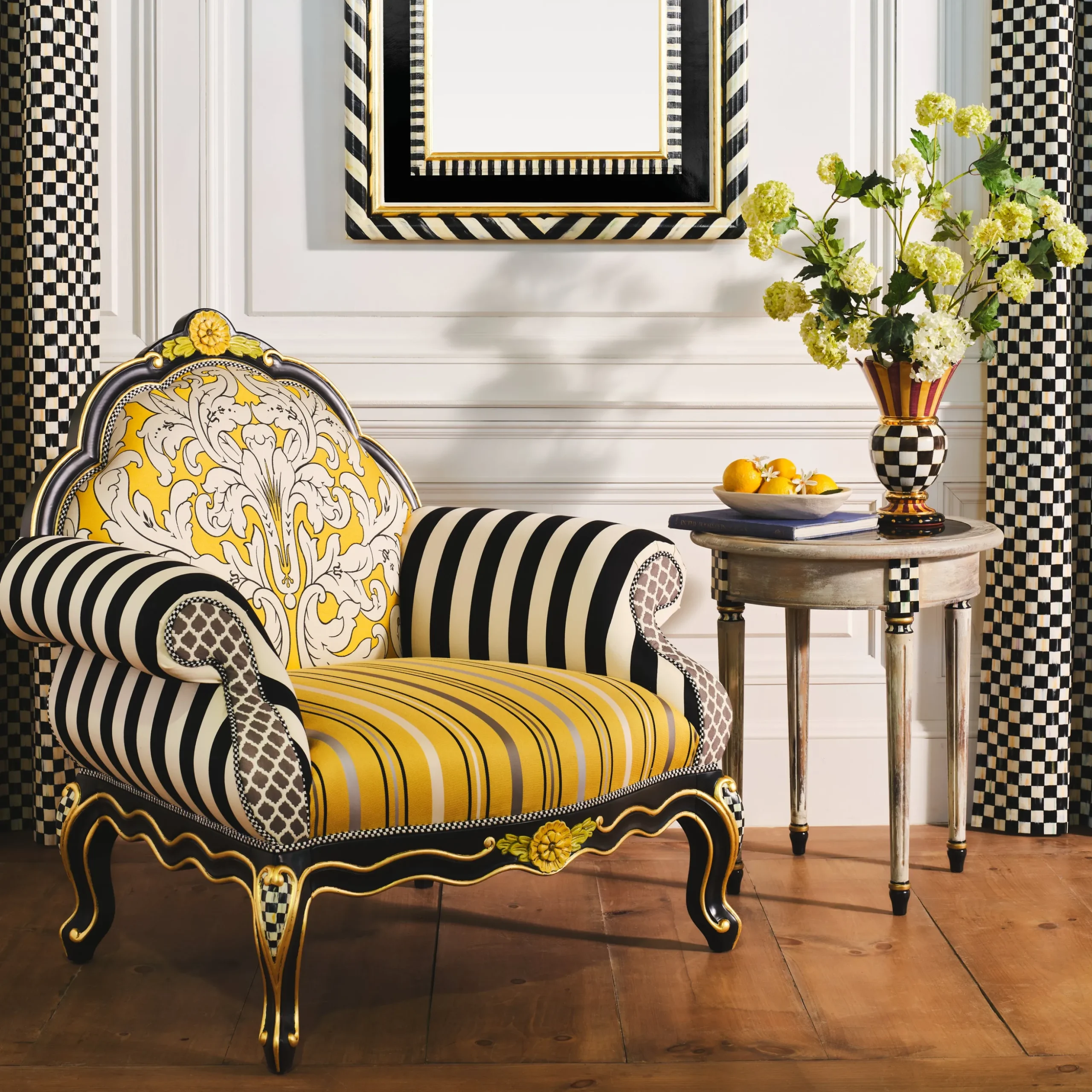 Queen Bee Chair