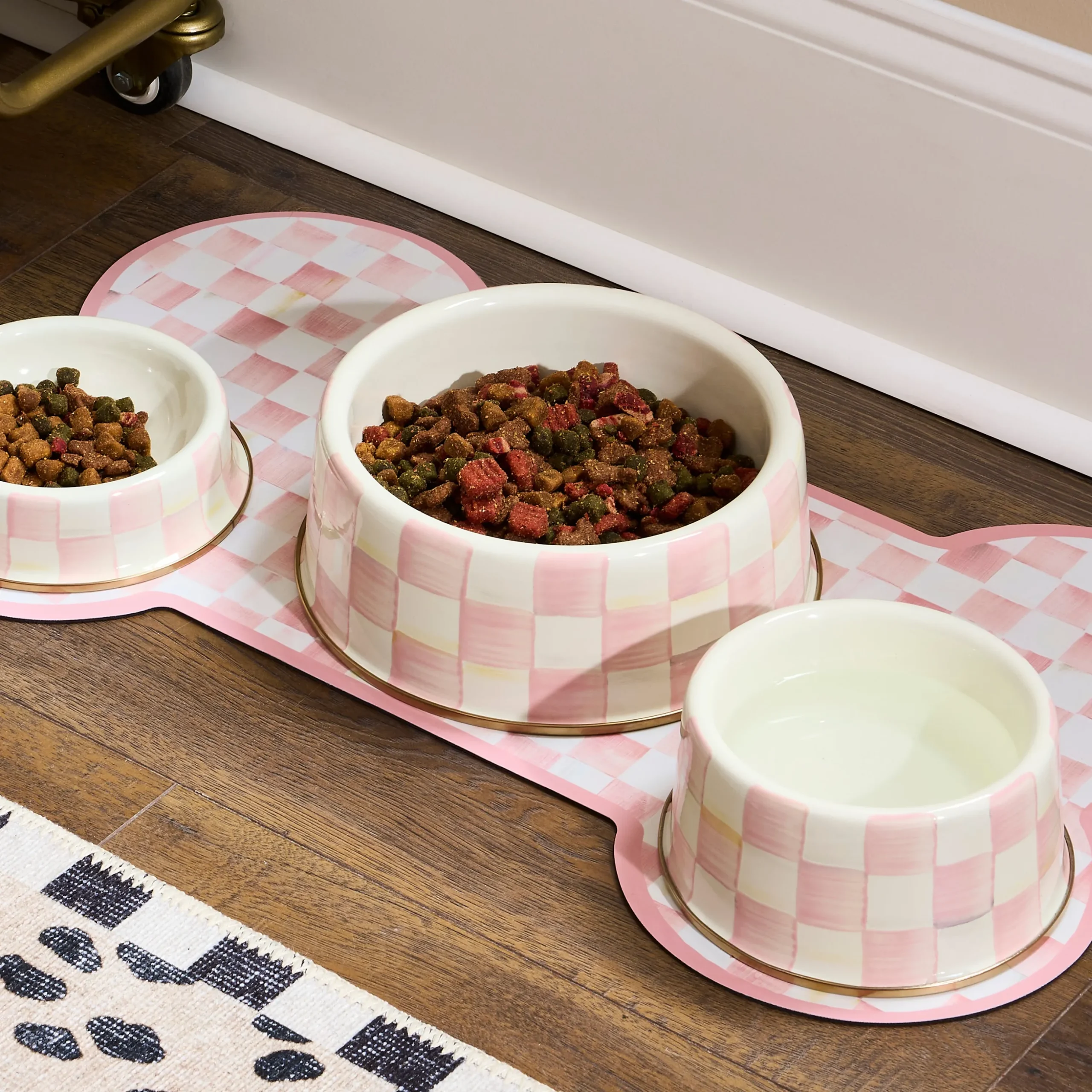 Rosy Check Large Pet Dish