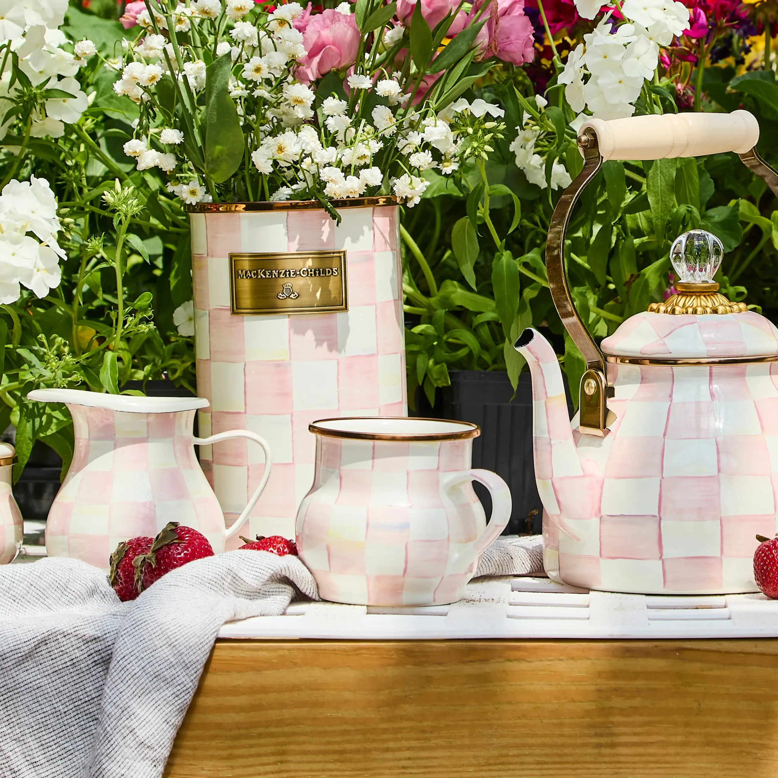 Rosy Check Mug