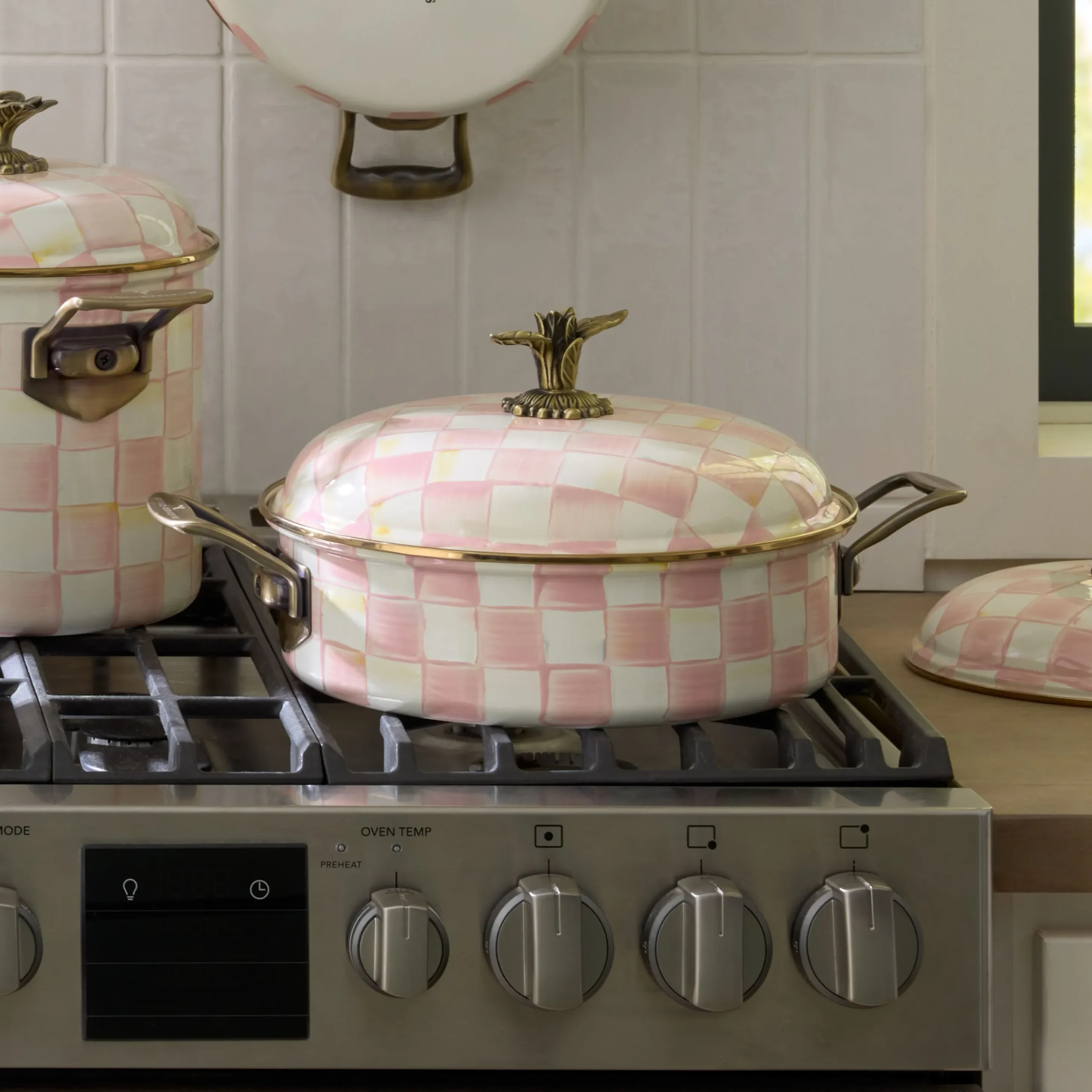 Rosy Check 5 Qt. Casserole