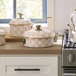 Rosy Check 3 Qt. Casserole