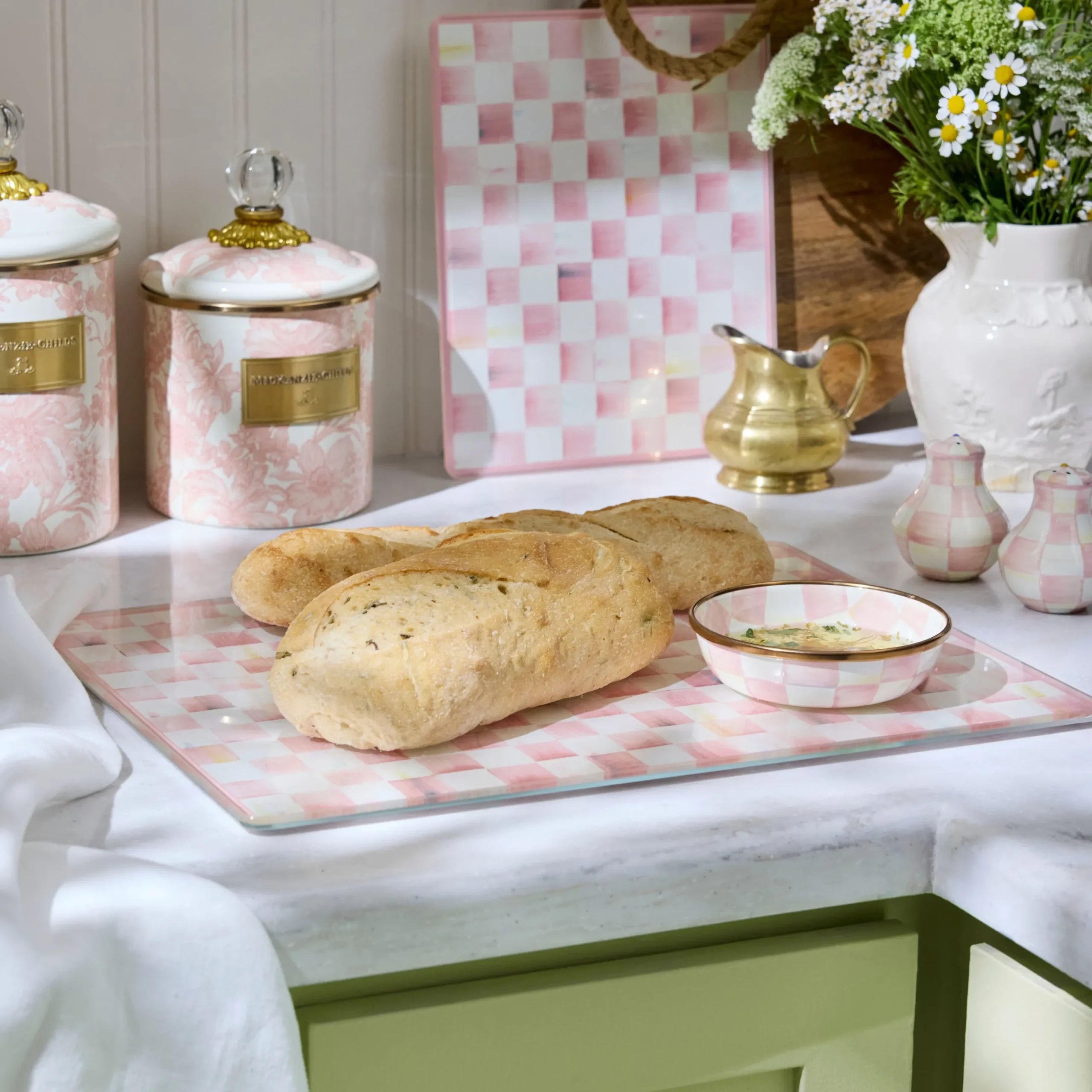 Rosy Check Relish Dish