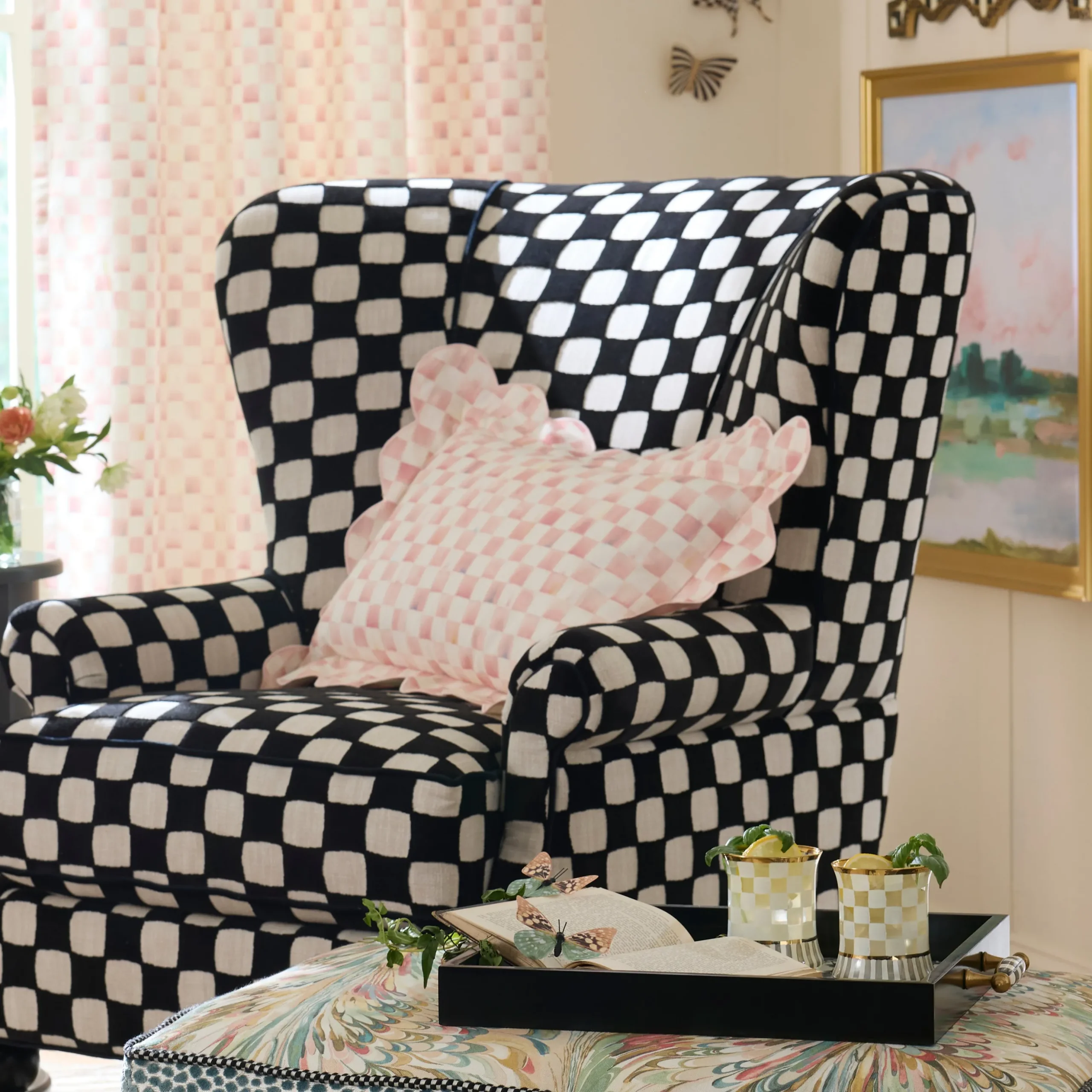 Rosy Check Reversible Scalloped Lumbar Throw Pillow