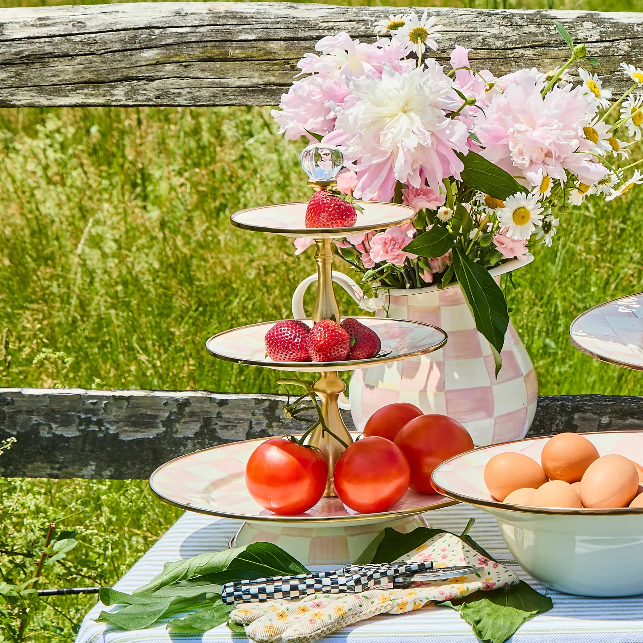 Rosy Check Three Tier Sweet Stand