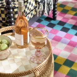 Rosy Check Wine Glass