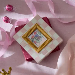 Rosy Check 2.5" x 3" Frame