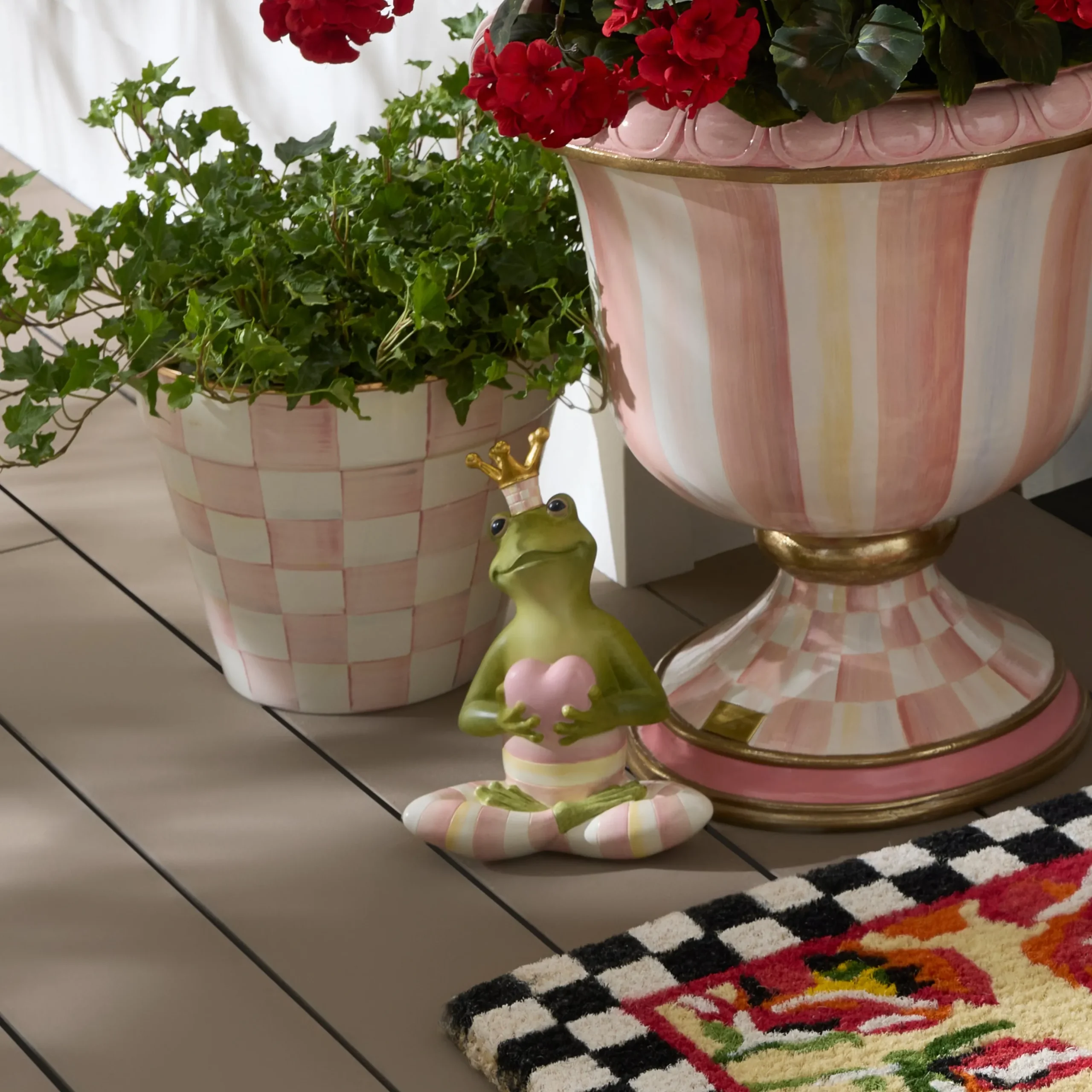 Rosy Fergal the Frog with Heart Decor