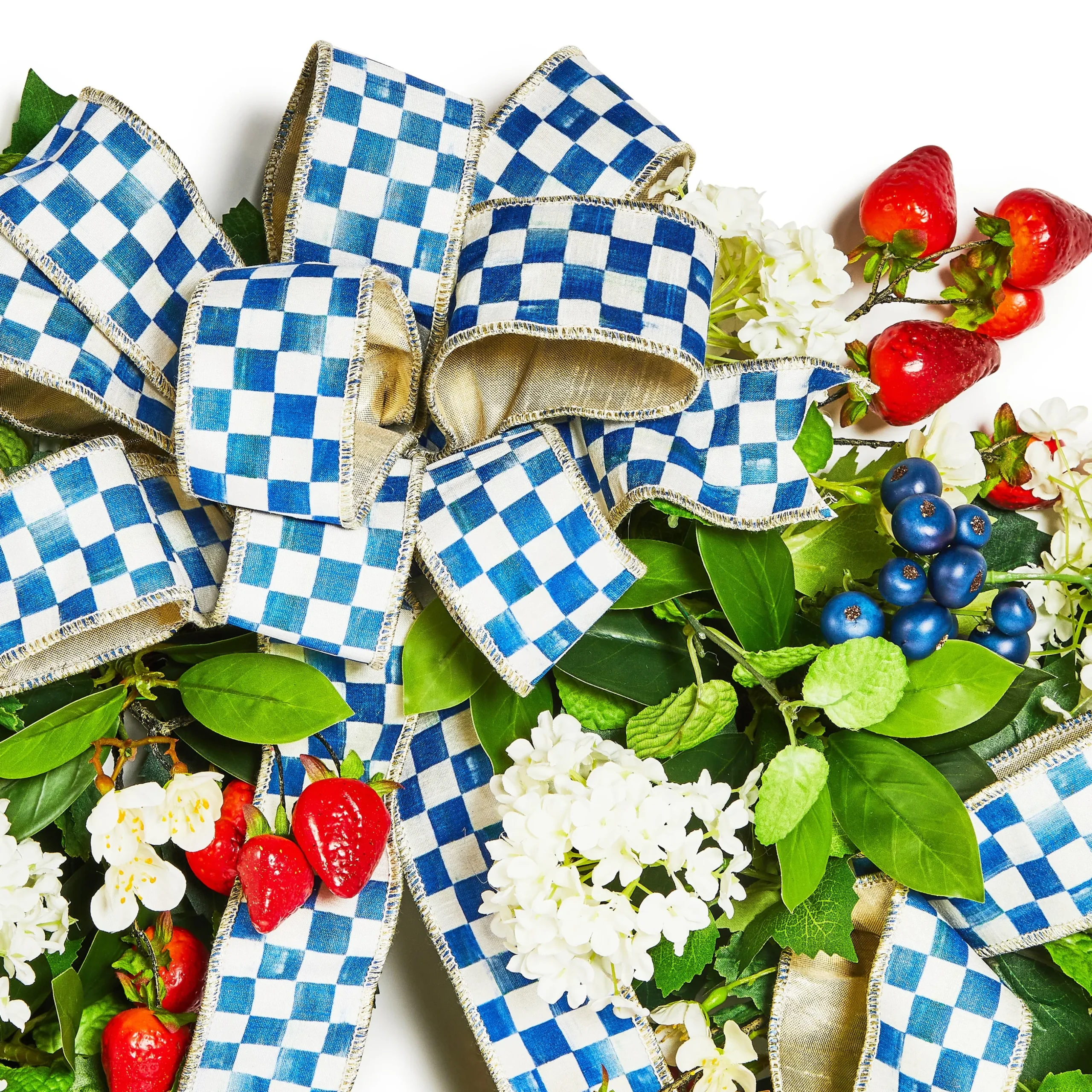 Royal Berry 24" Wreath