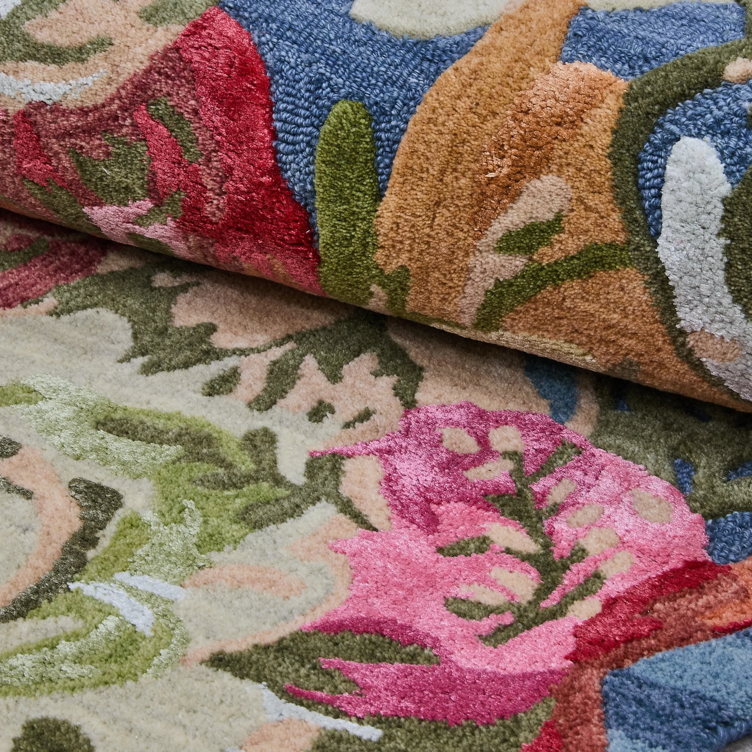 Sea Garden Floral 8' x 10' Rug